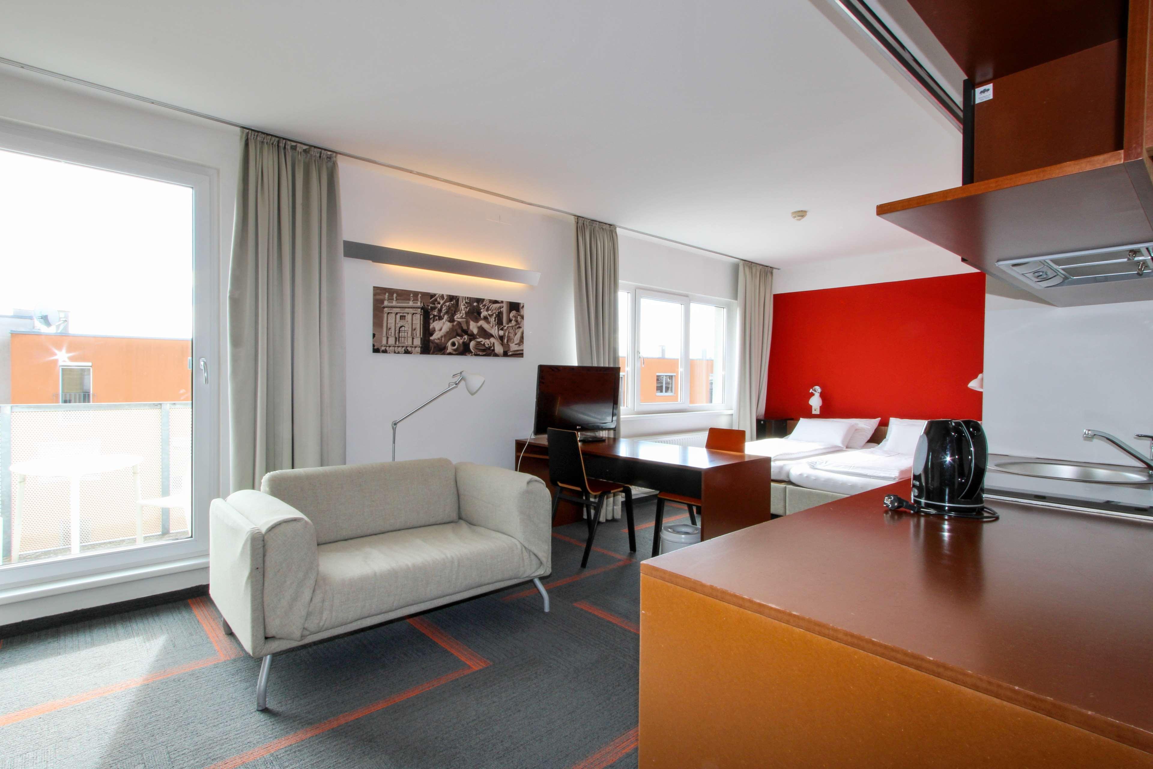 Apartment King Bed One Bedroom 