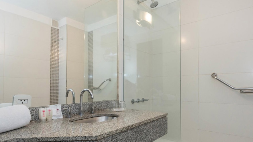 Apartment Capacity 1