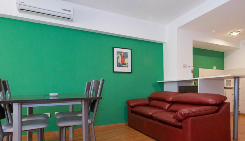 Apartment Capacity 1