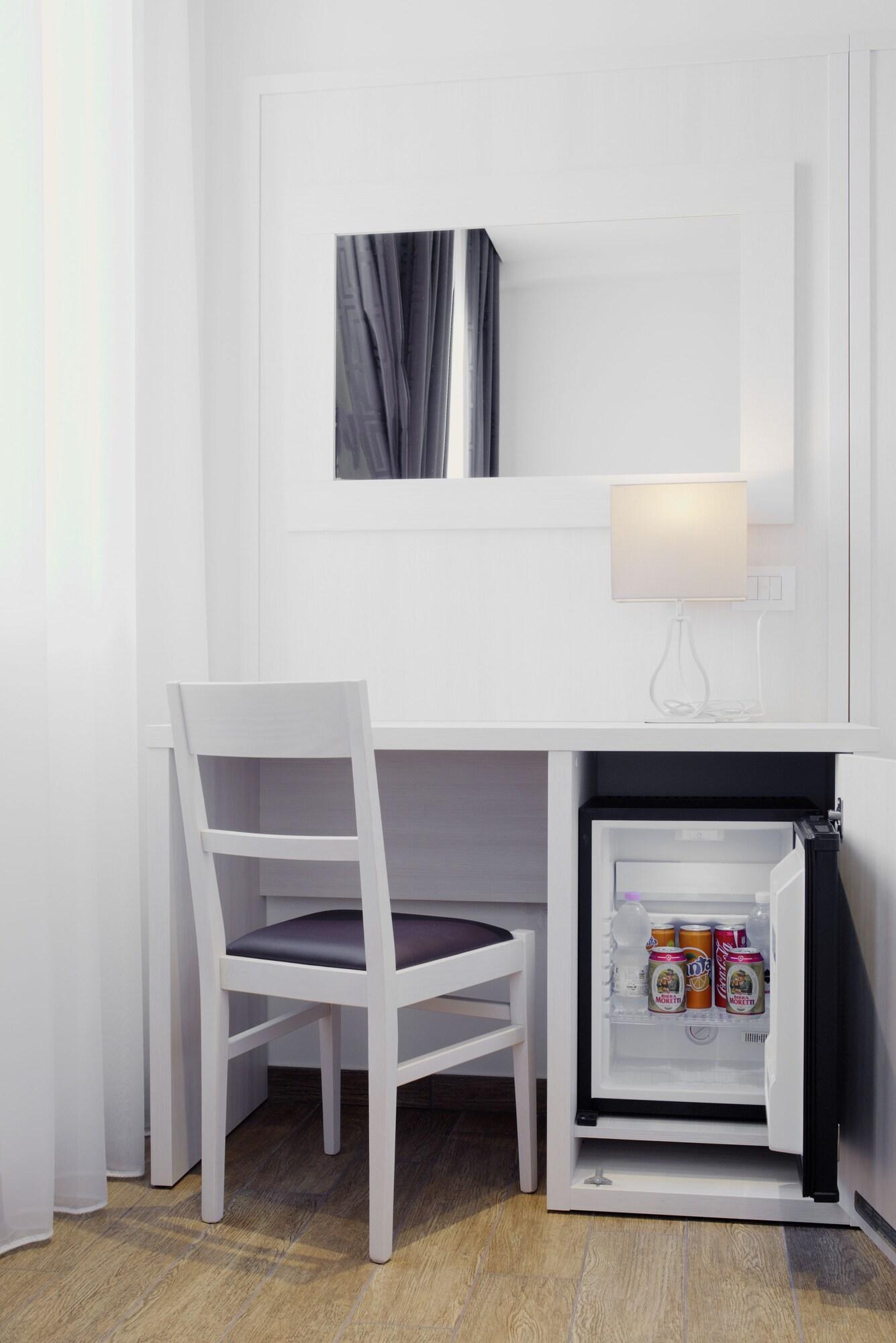 Double Deluxe King Bed