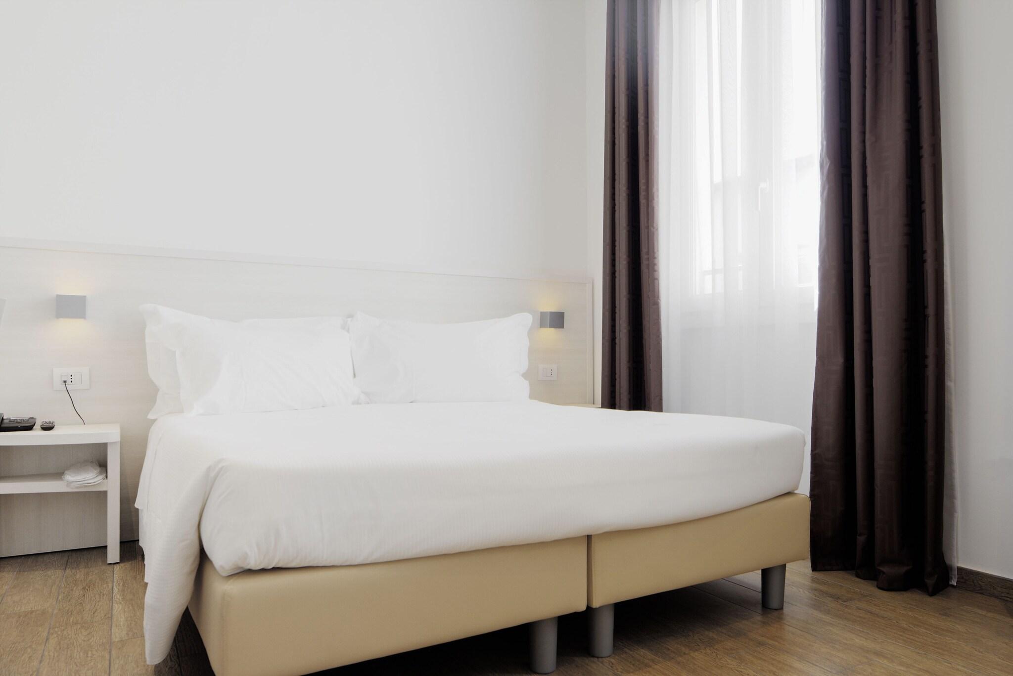 Double Deluxe King Bed