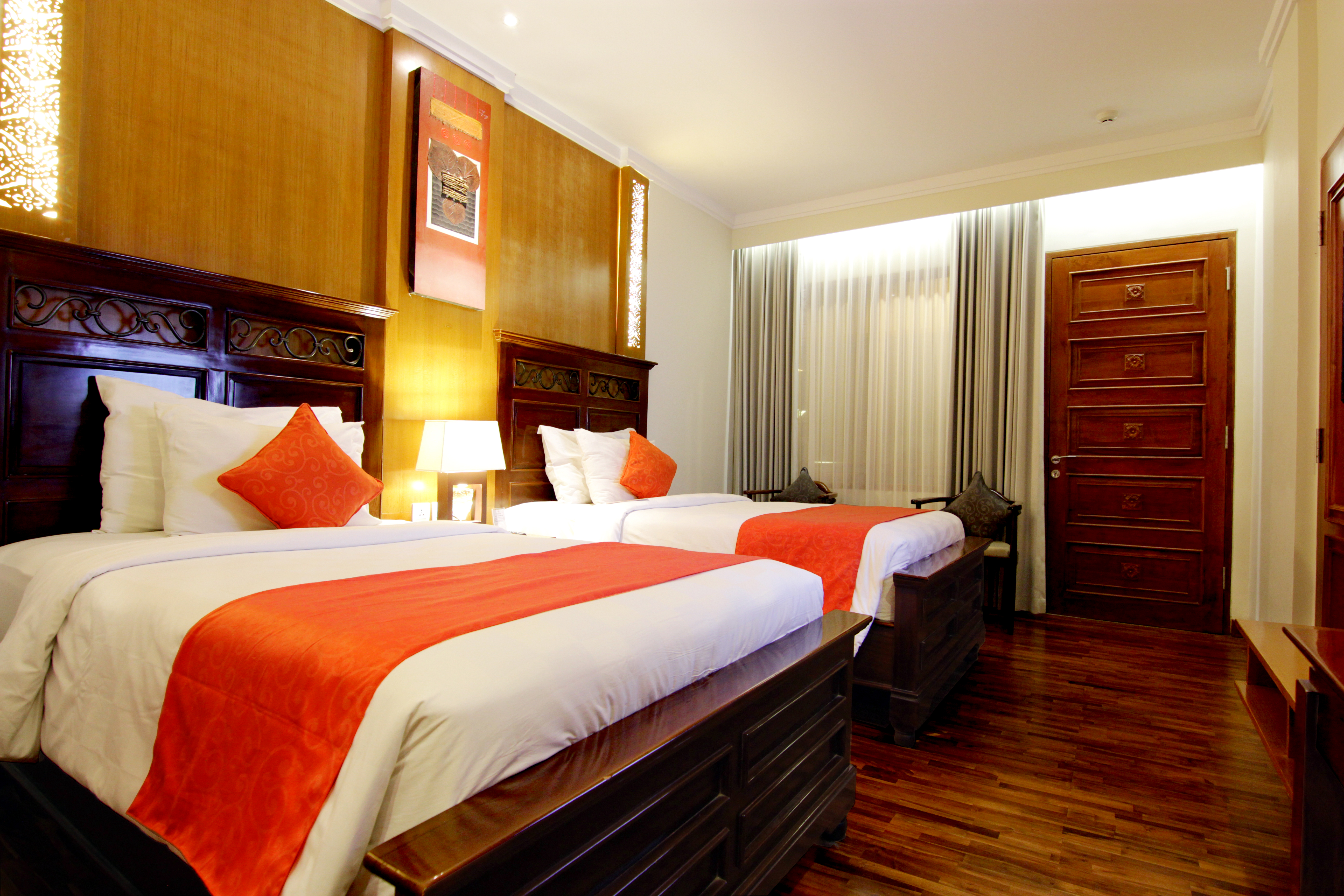 Twin Deluxe with Terrace