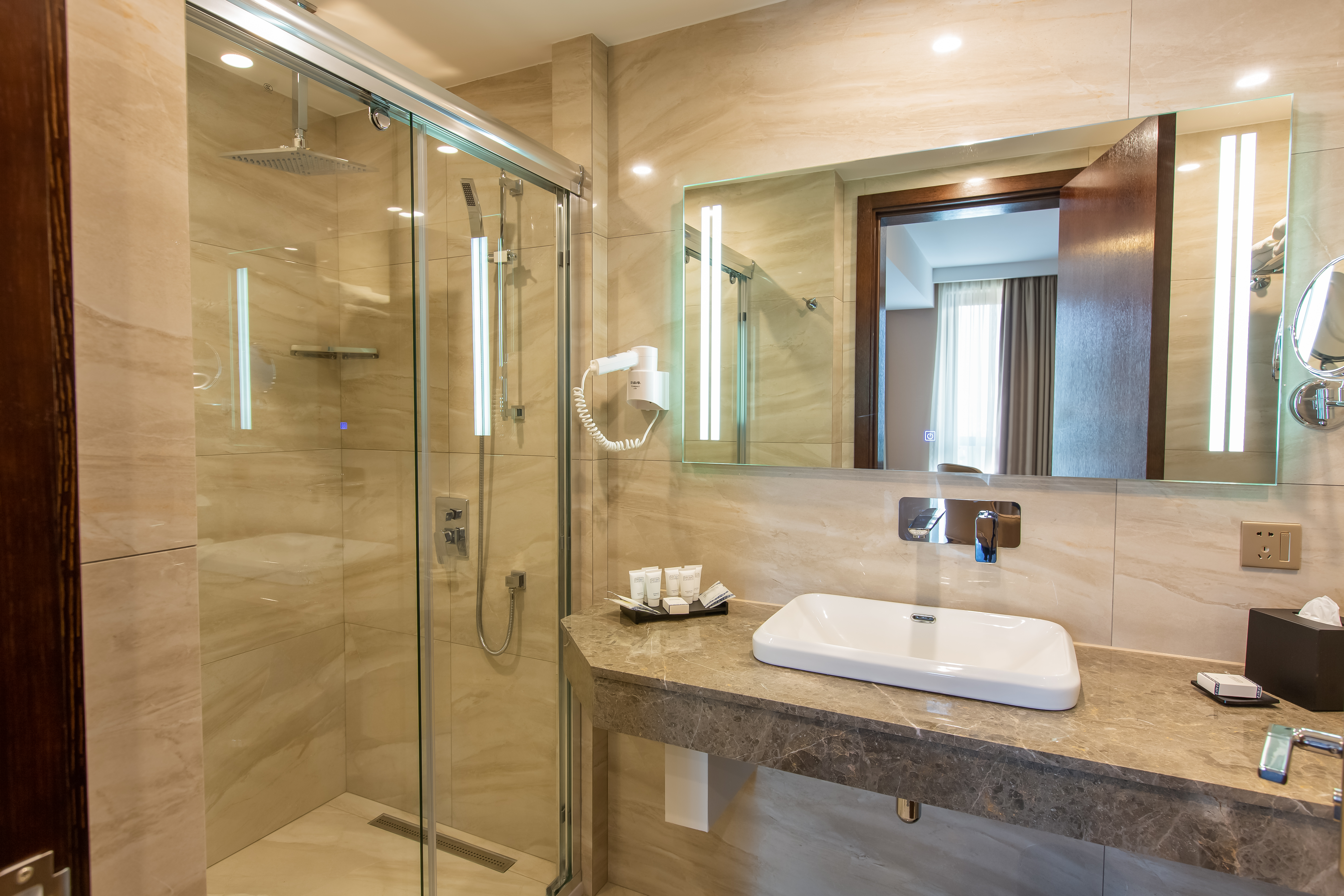 Twin Superior One Bedroom