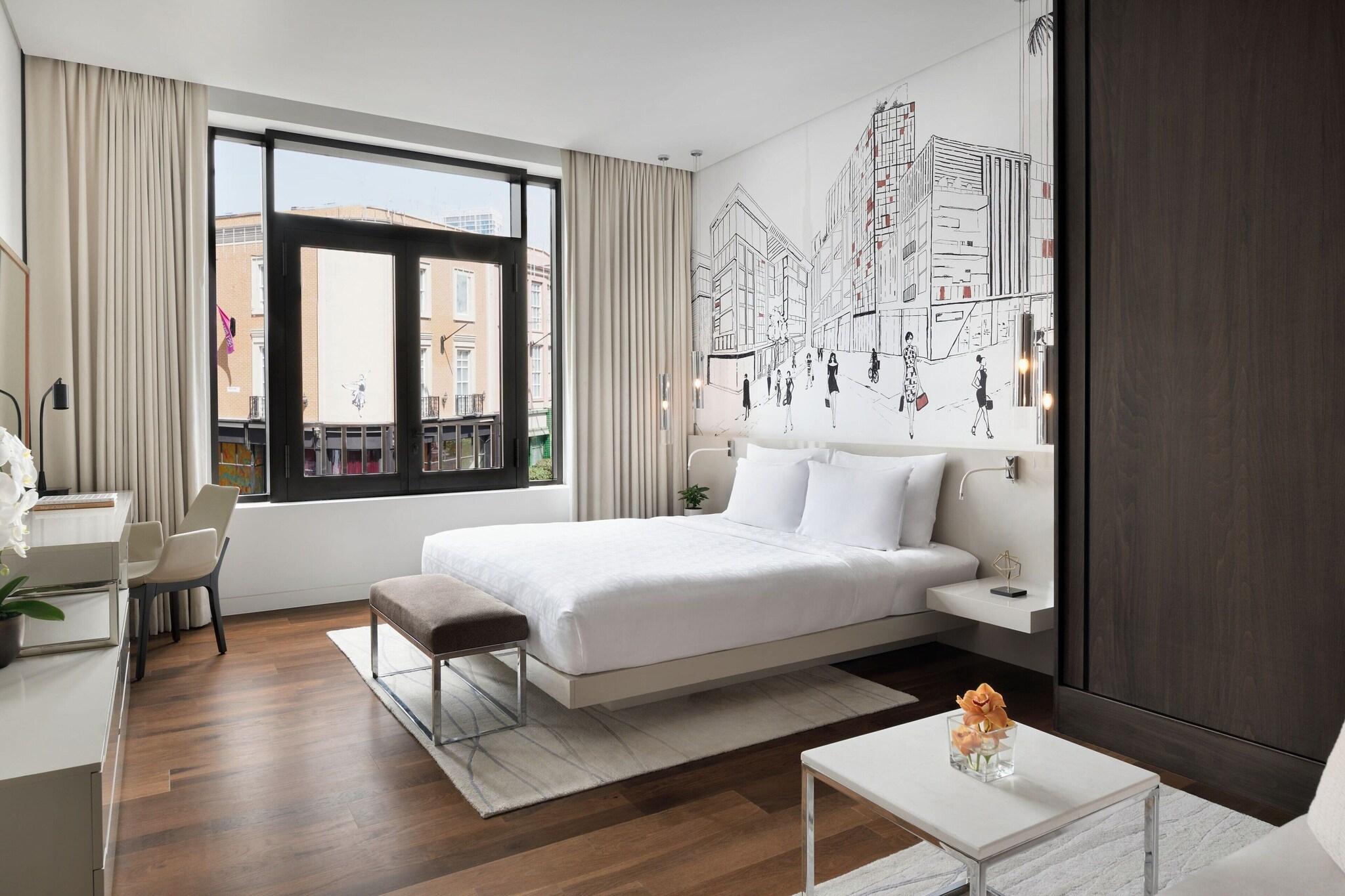 Junior Suite King Size Bed