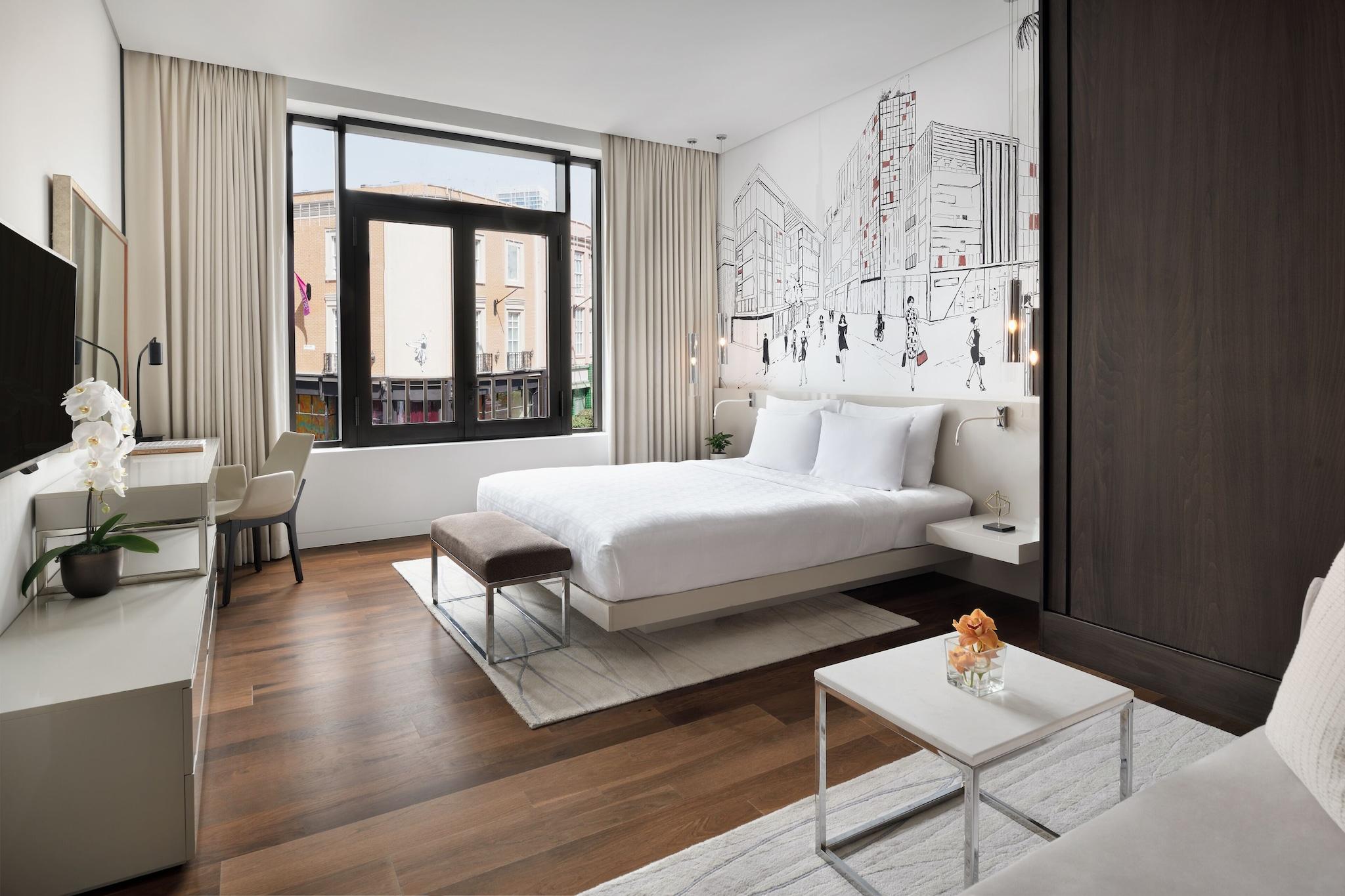 Junior Suite King Size Bed