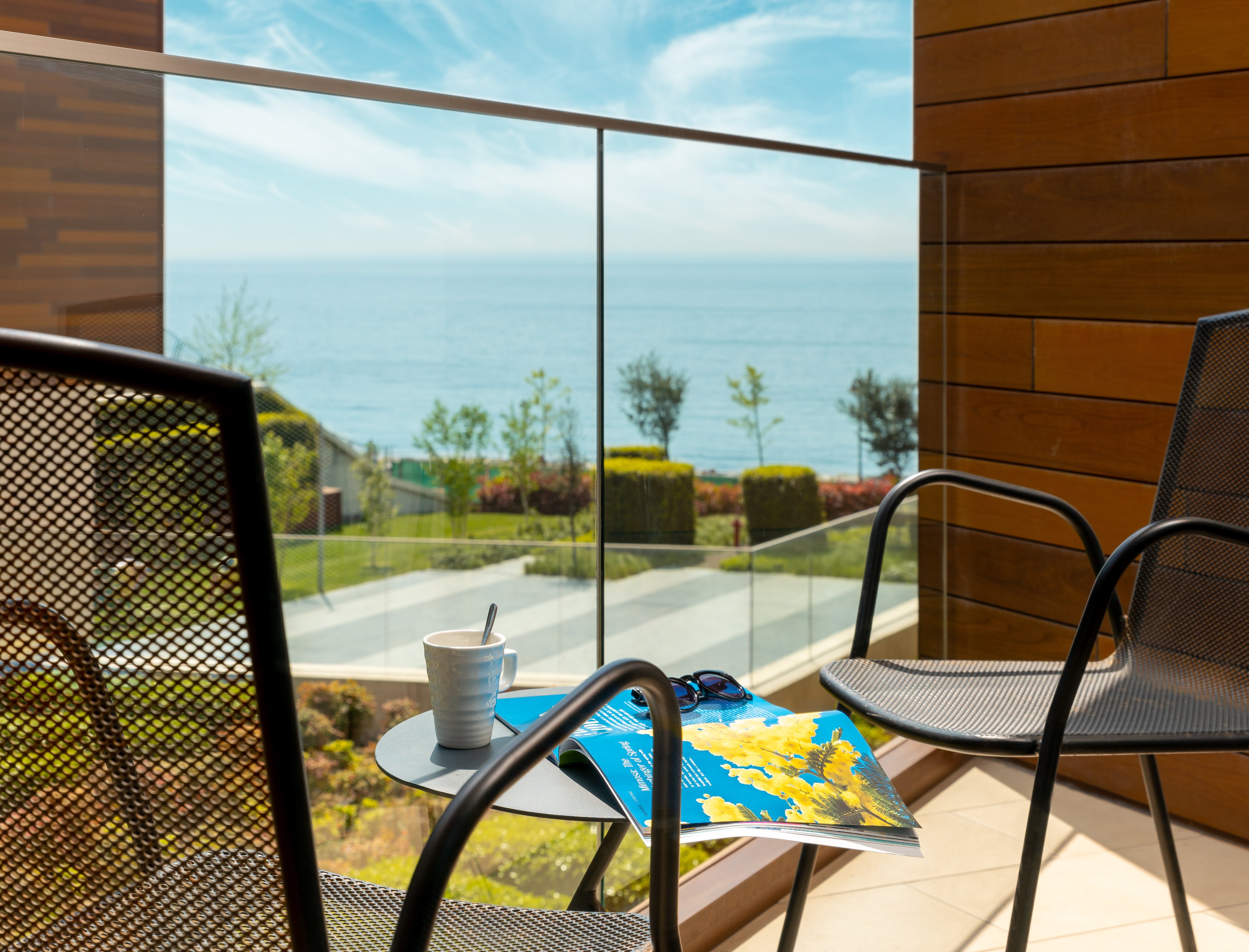 Double King Bed Non Smoking