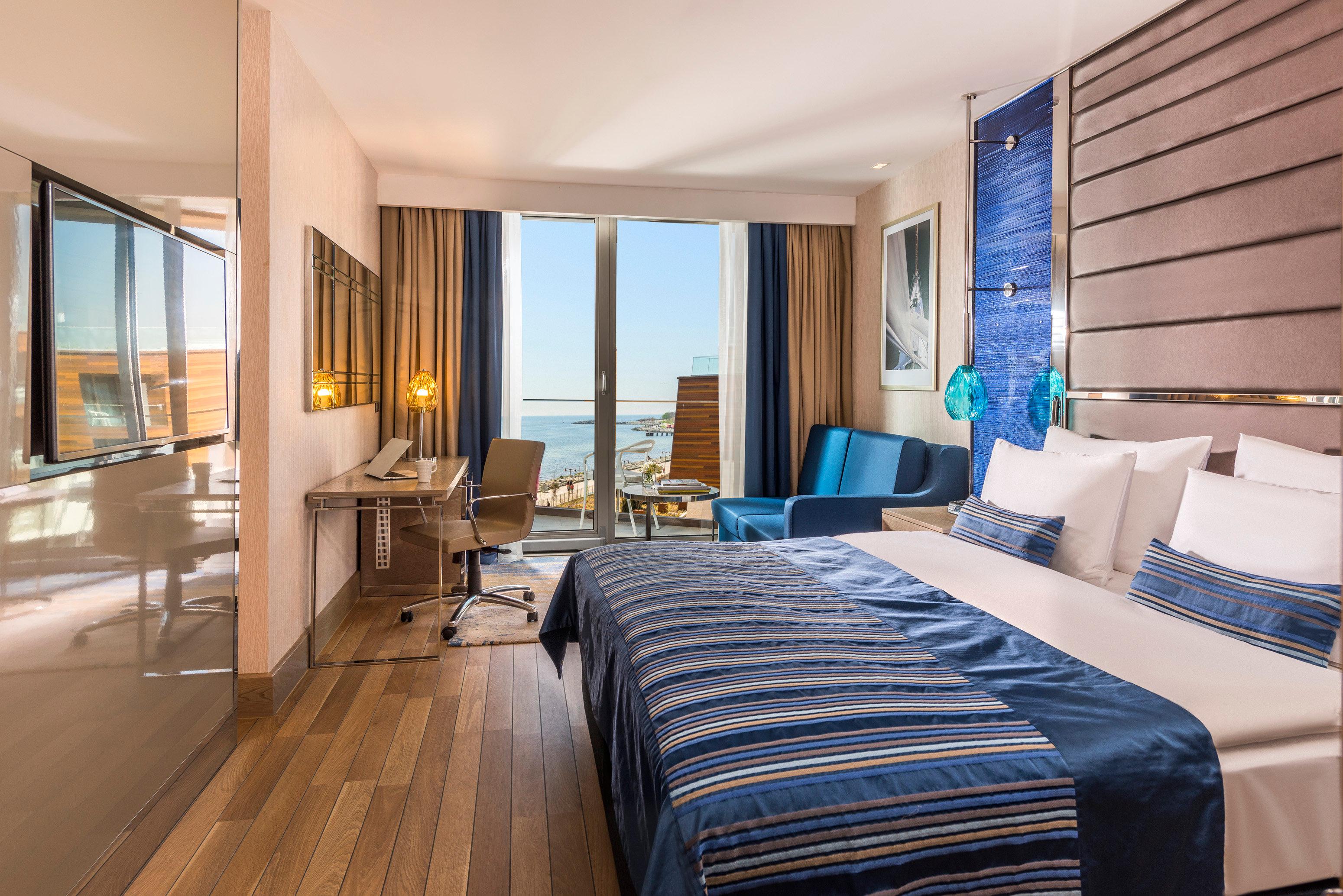 Double King Bed Non Smoking