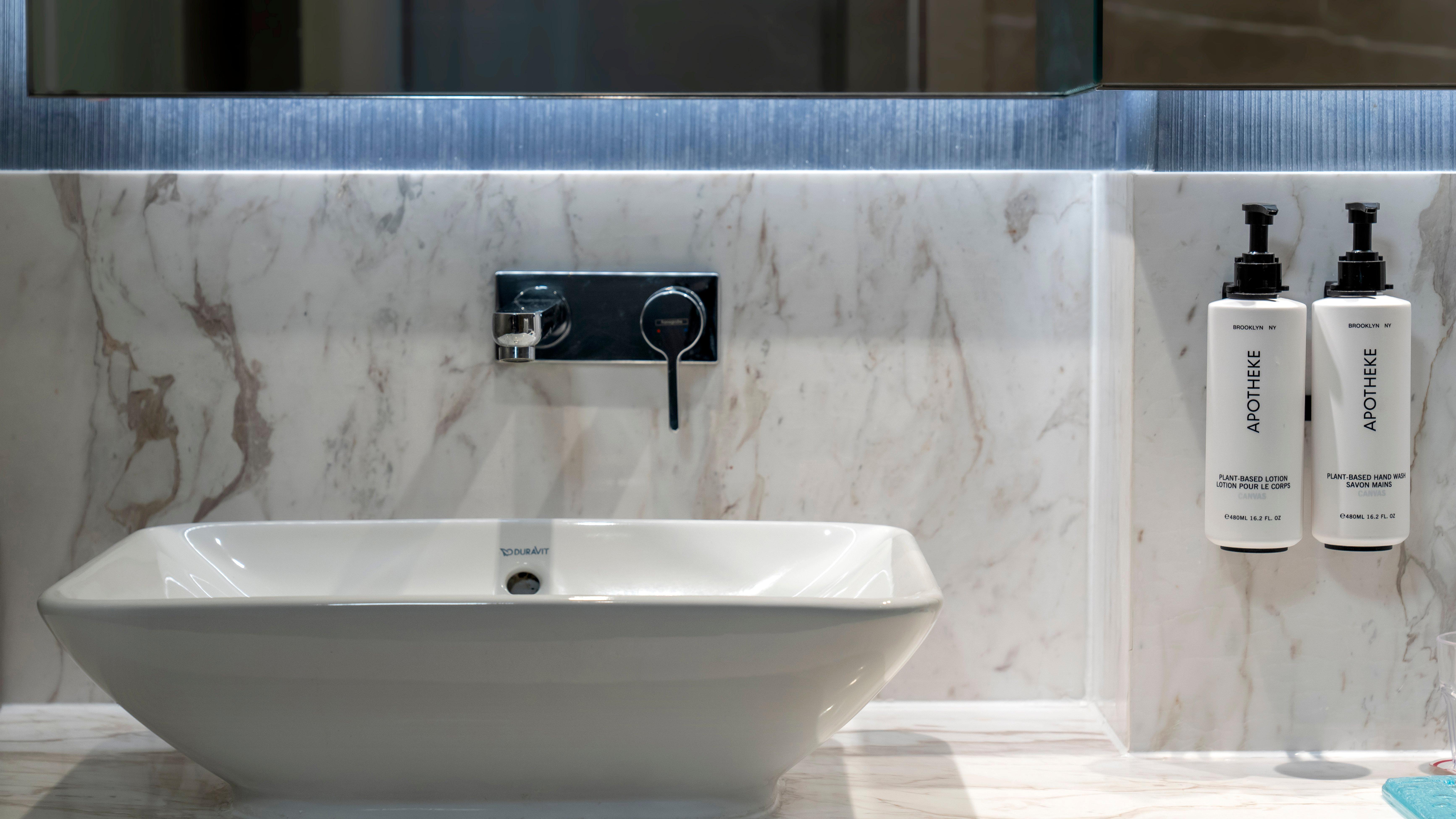 Junior Suite Side Sea View