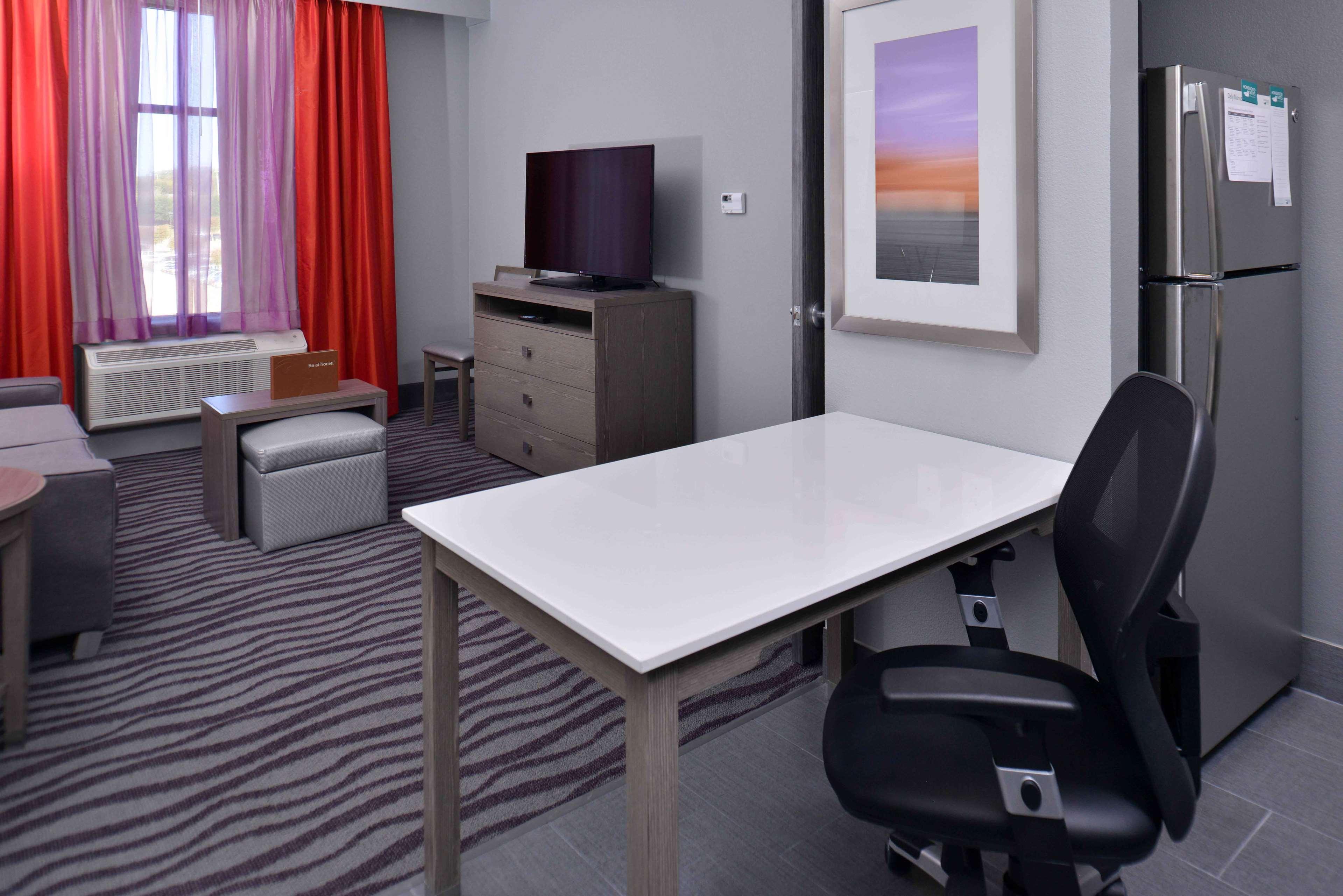 Suite Two Queen Beds