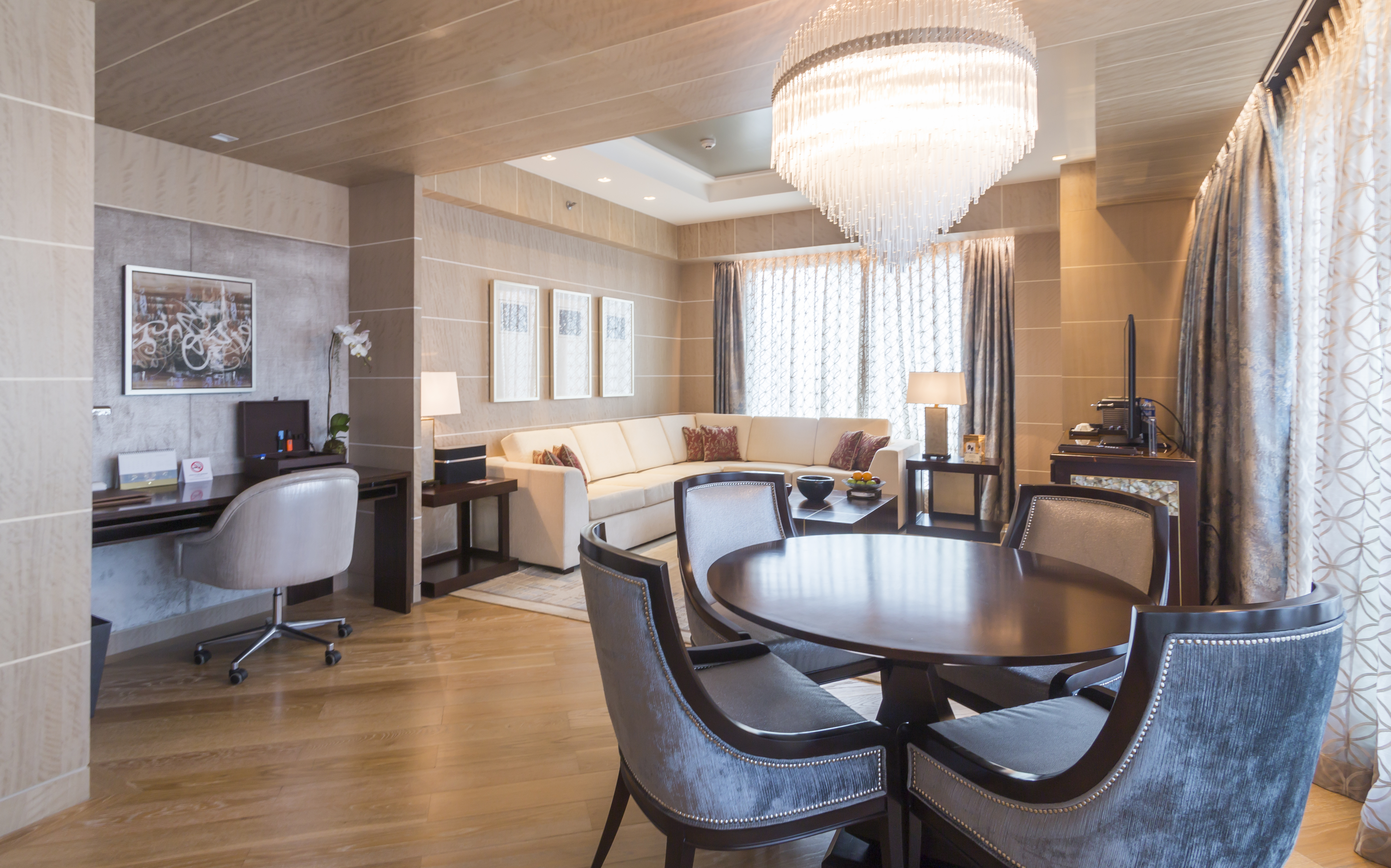 Suite Executive King Bed