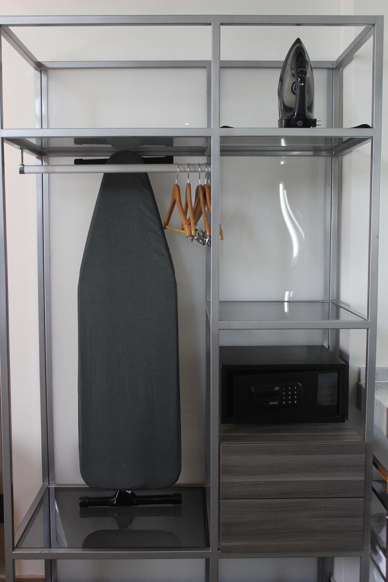 Junior Suite King Size Bed