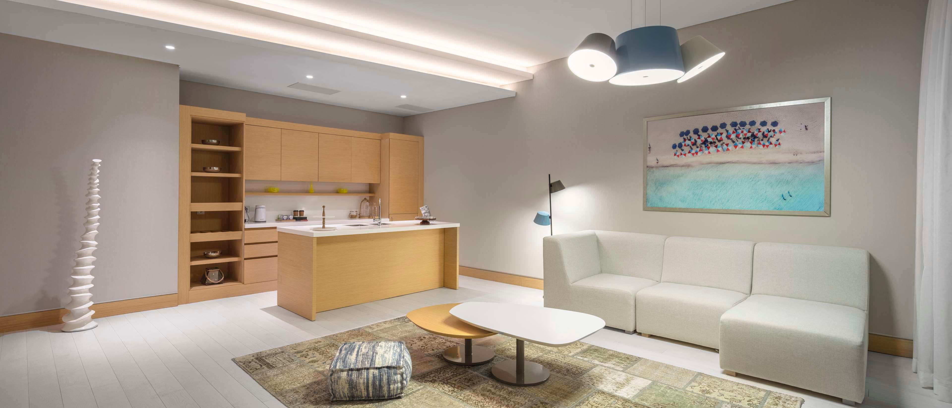 Suite King Bed One Bedroom 