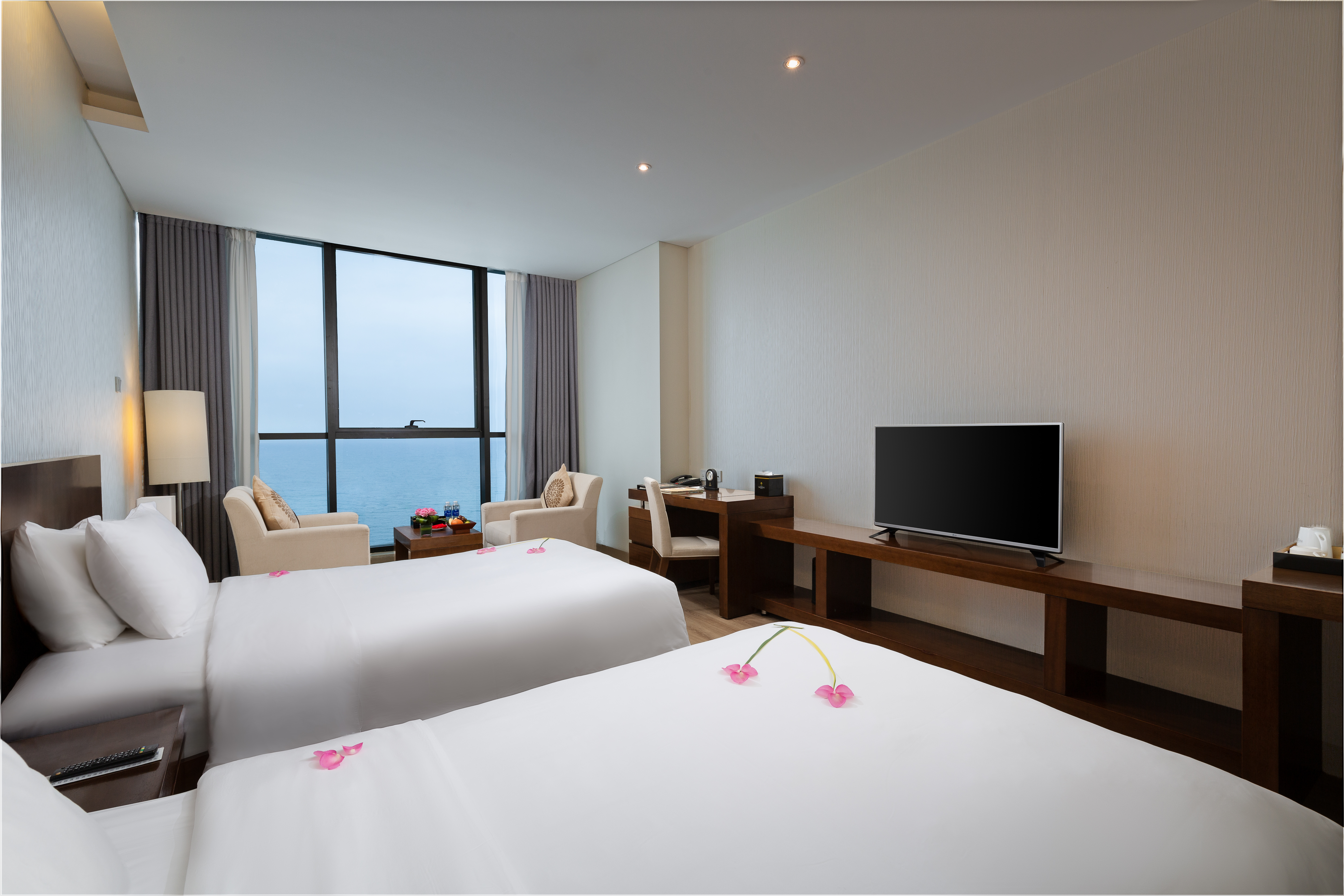 Twin Superior Ocean View