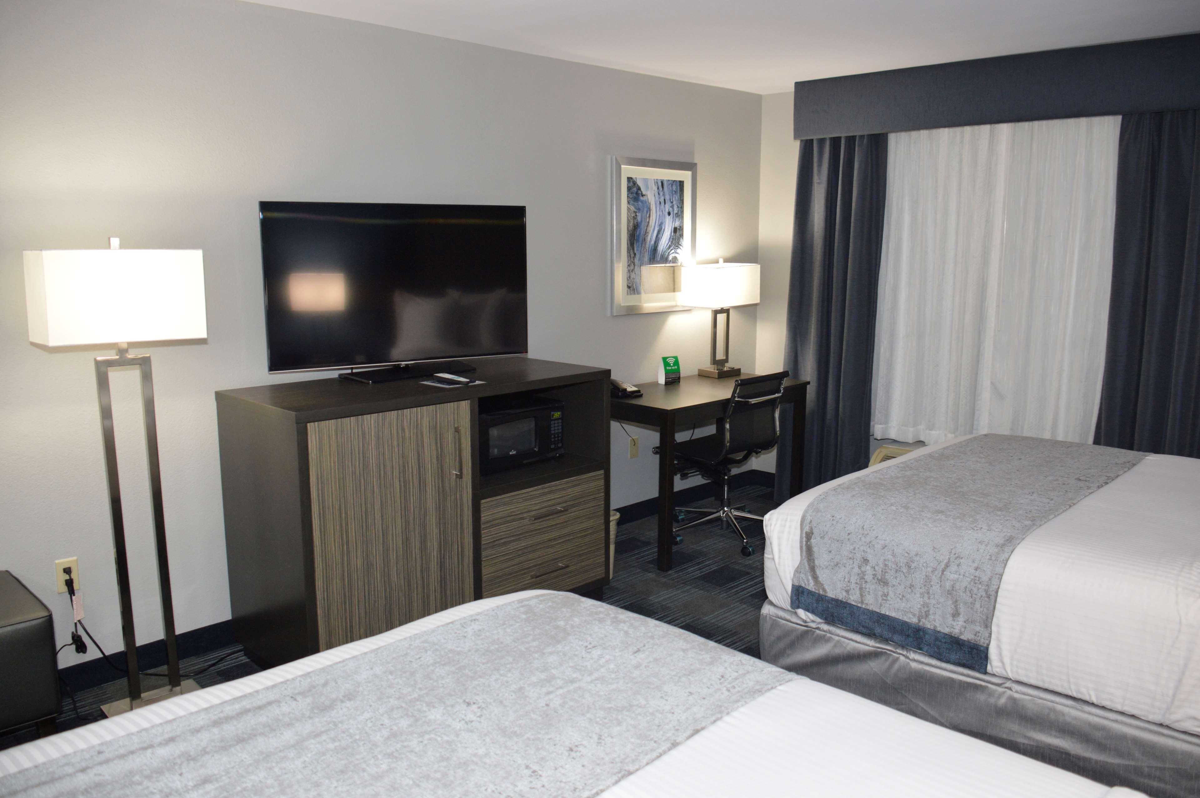 Room Two Queen Beds Non Smoking