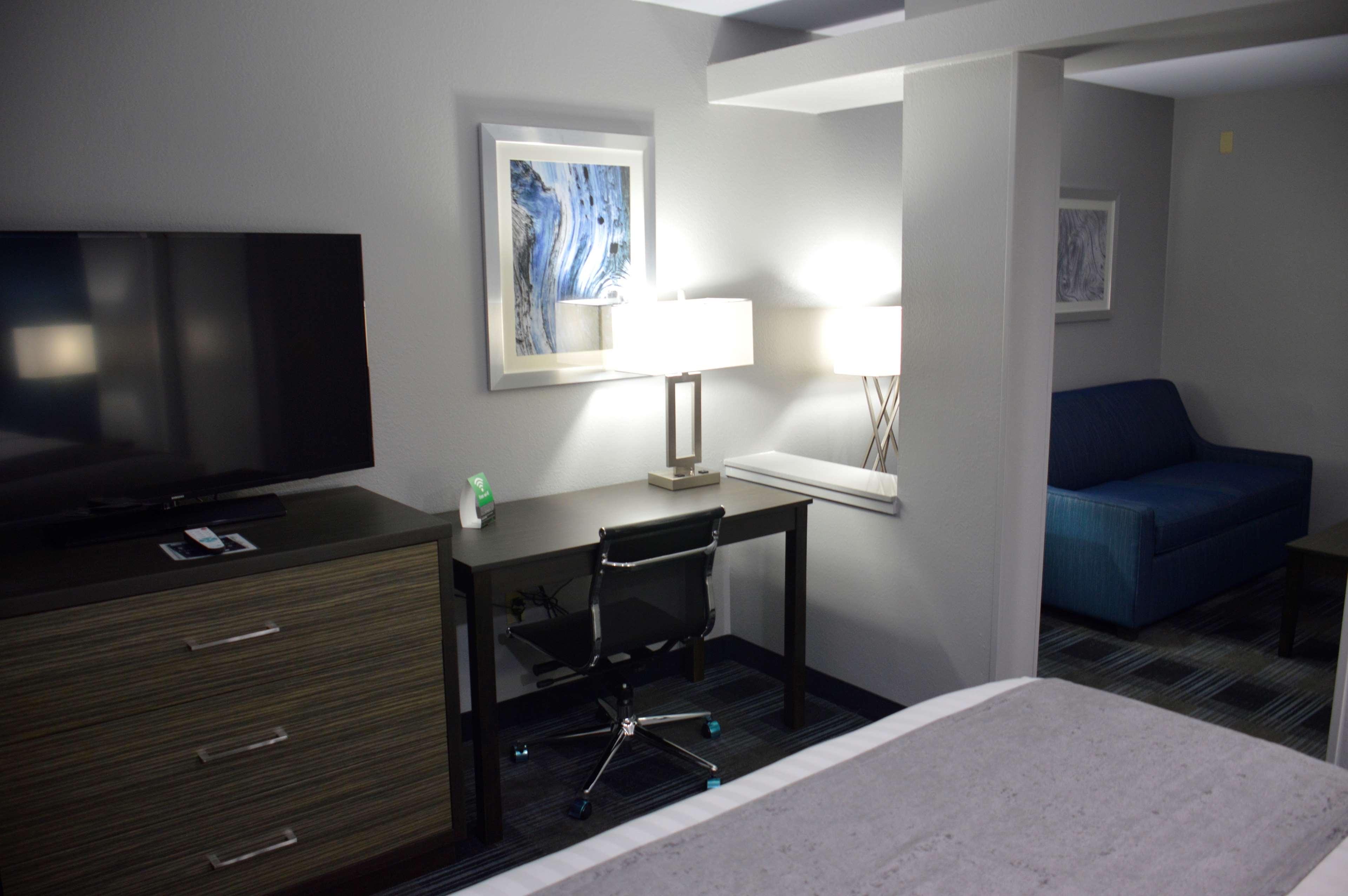 Suite Executive King Bed