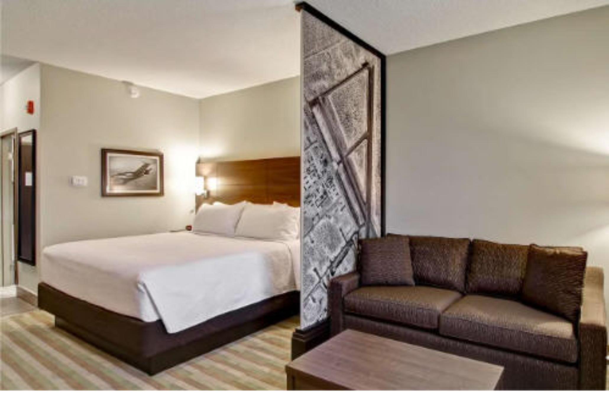 Double Two Queen Beds