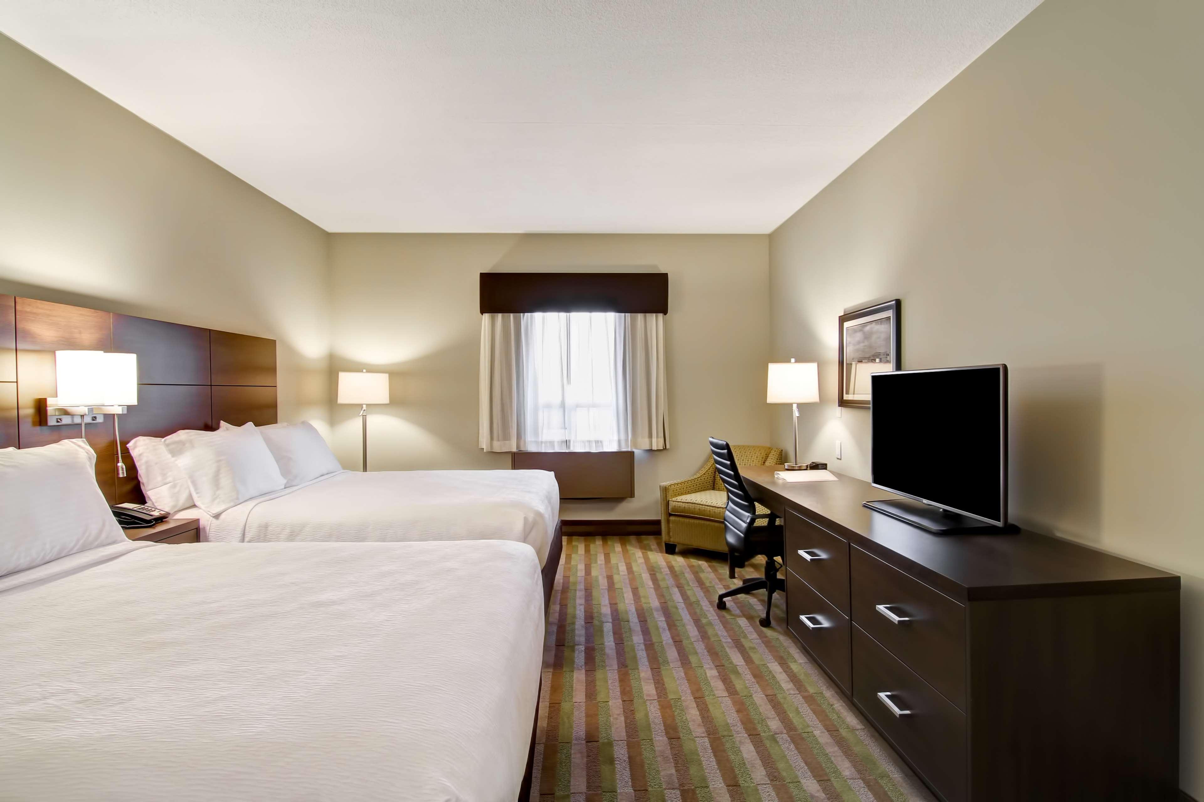 Double Two Queen Beds