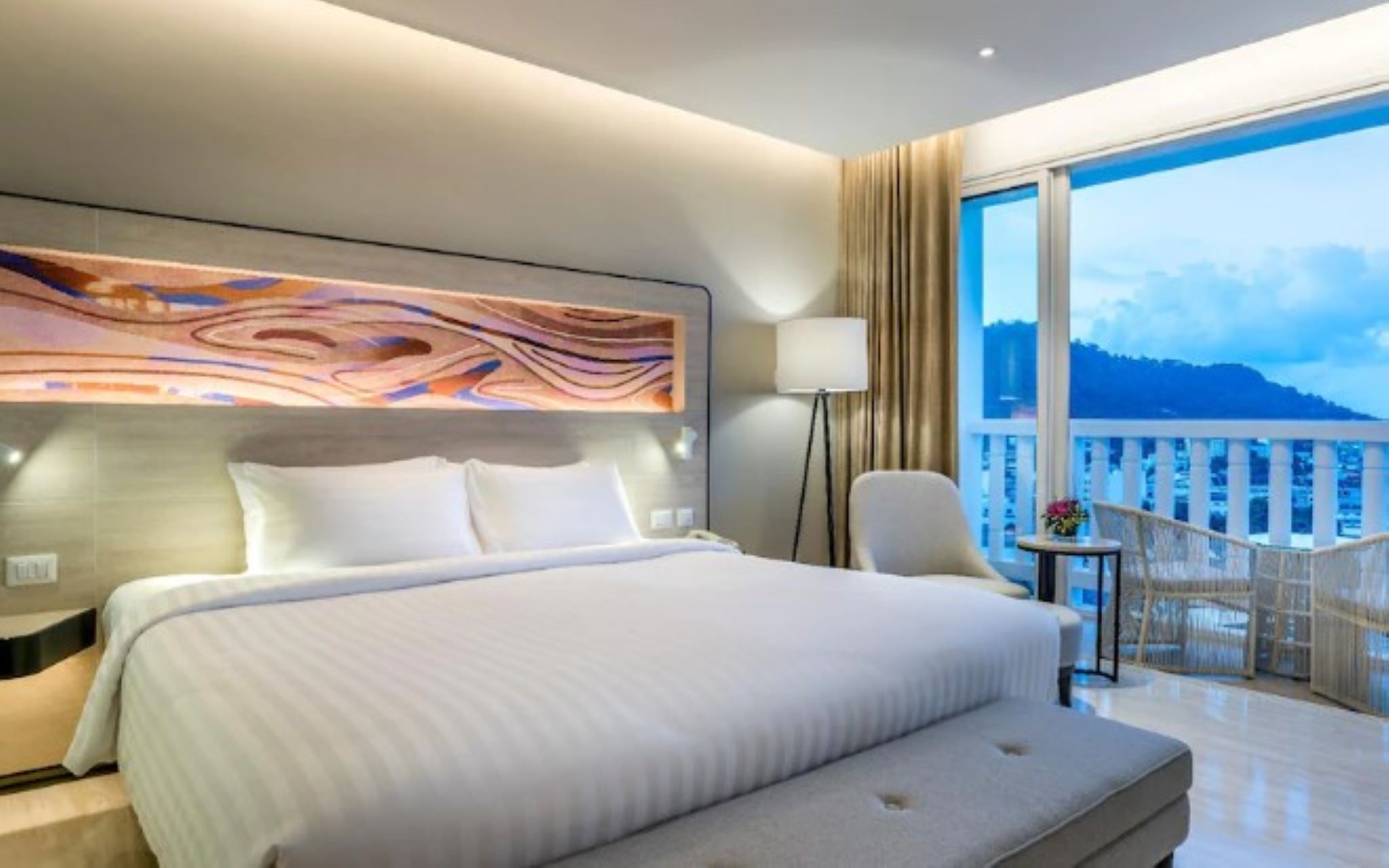 Double Superior King Bed