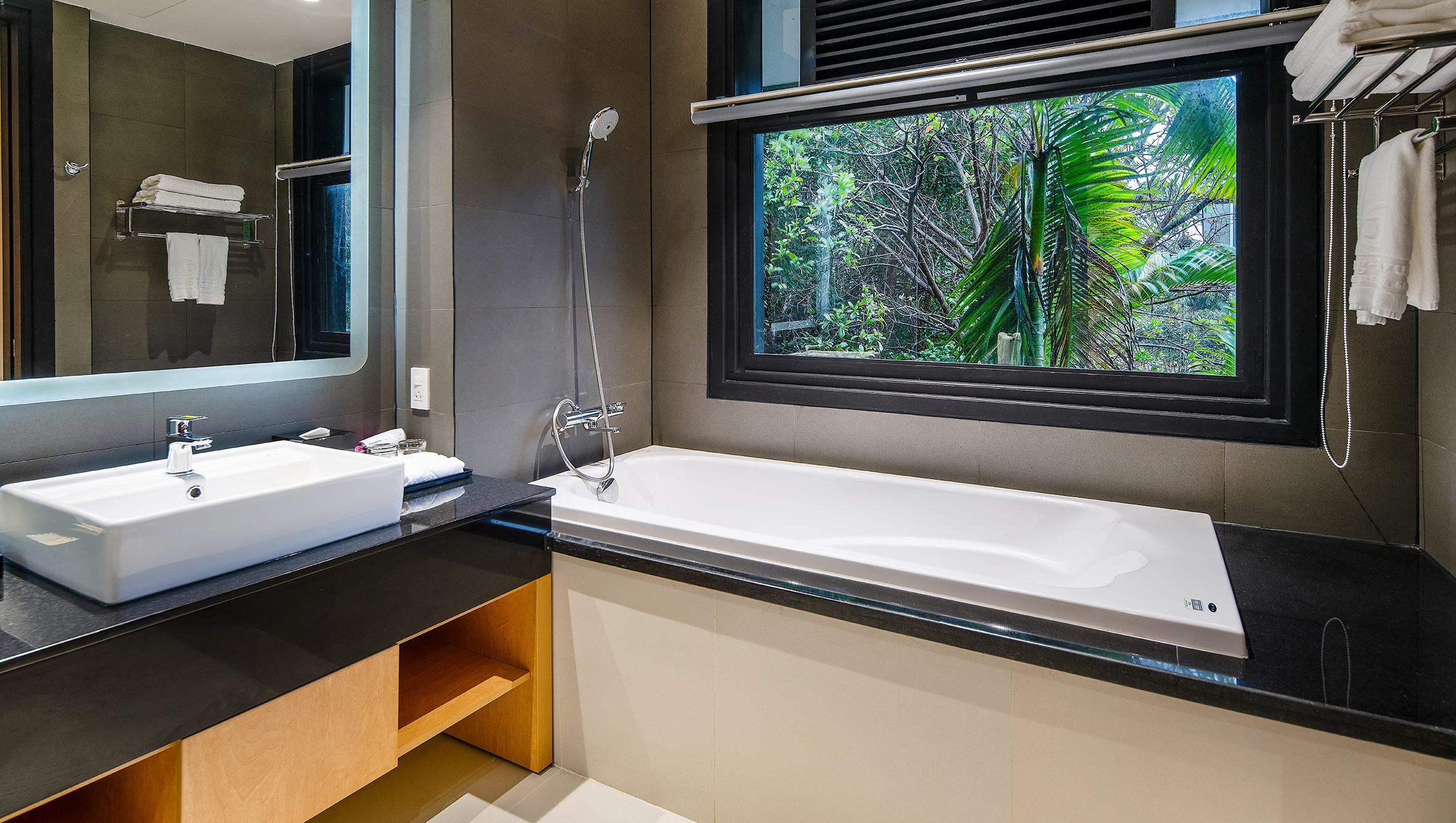 Double Deluxe Garden View