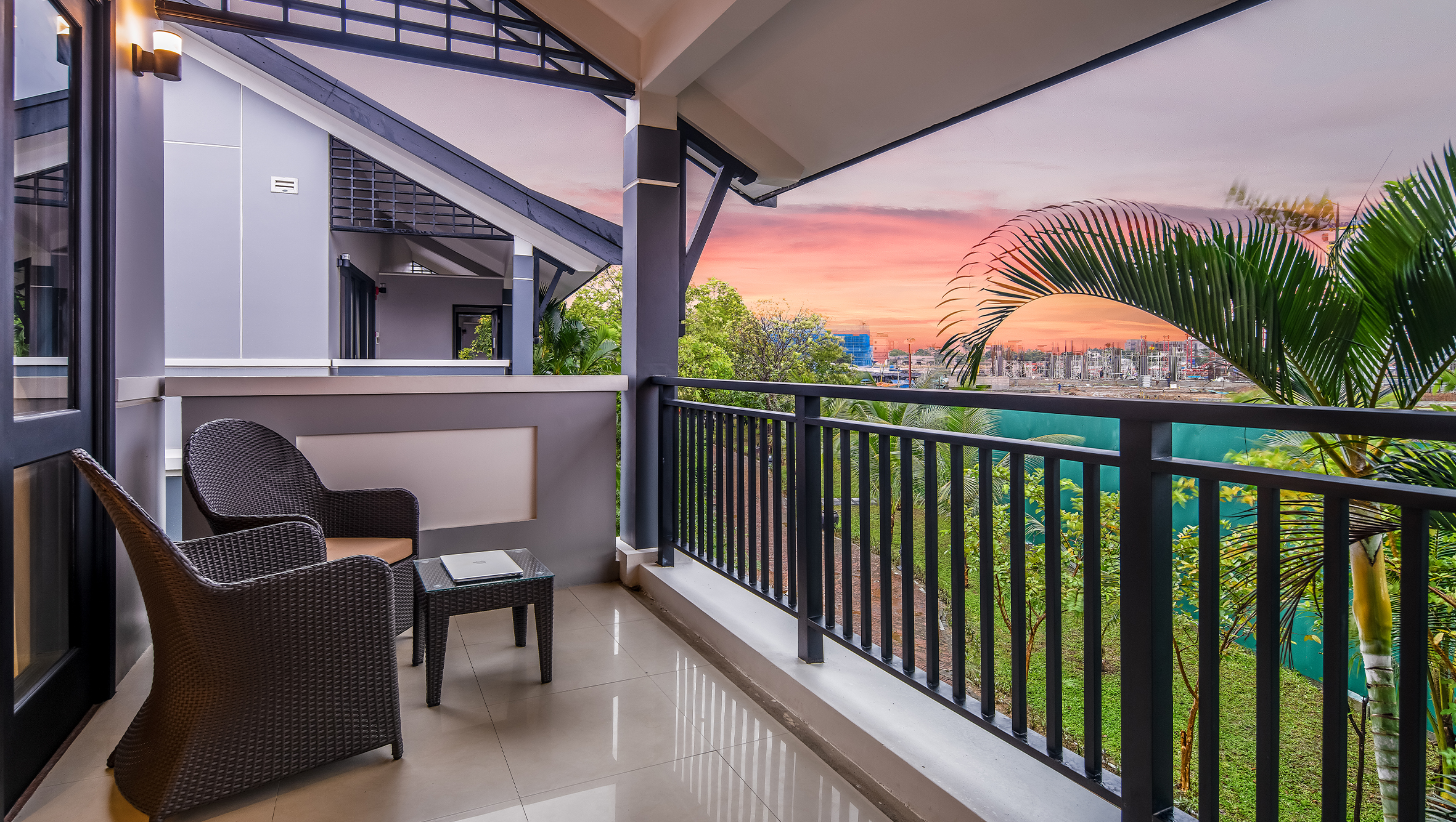 Twin Deluxe Garden View