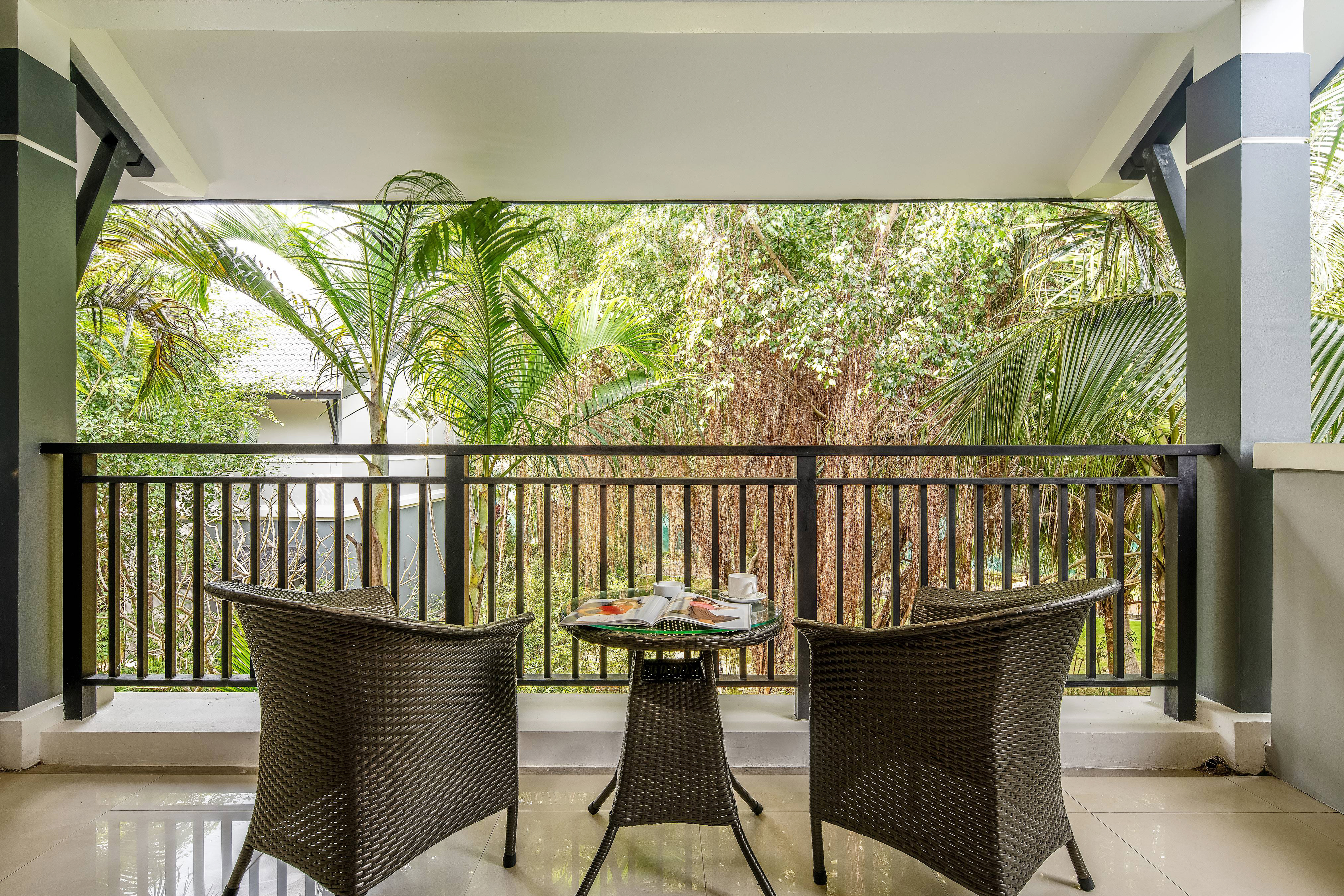 Twin Deluxe Garden View