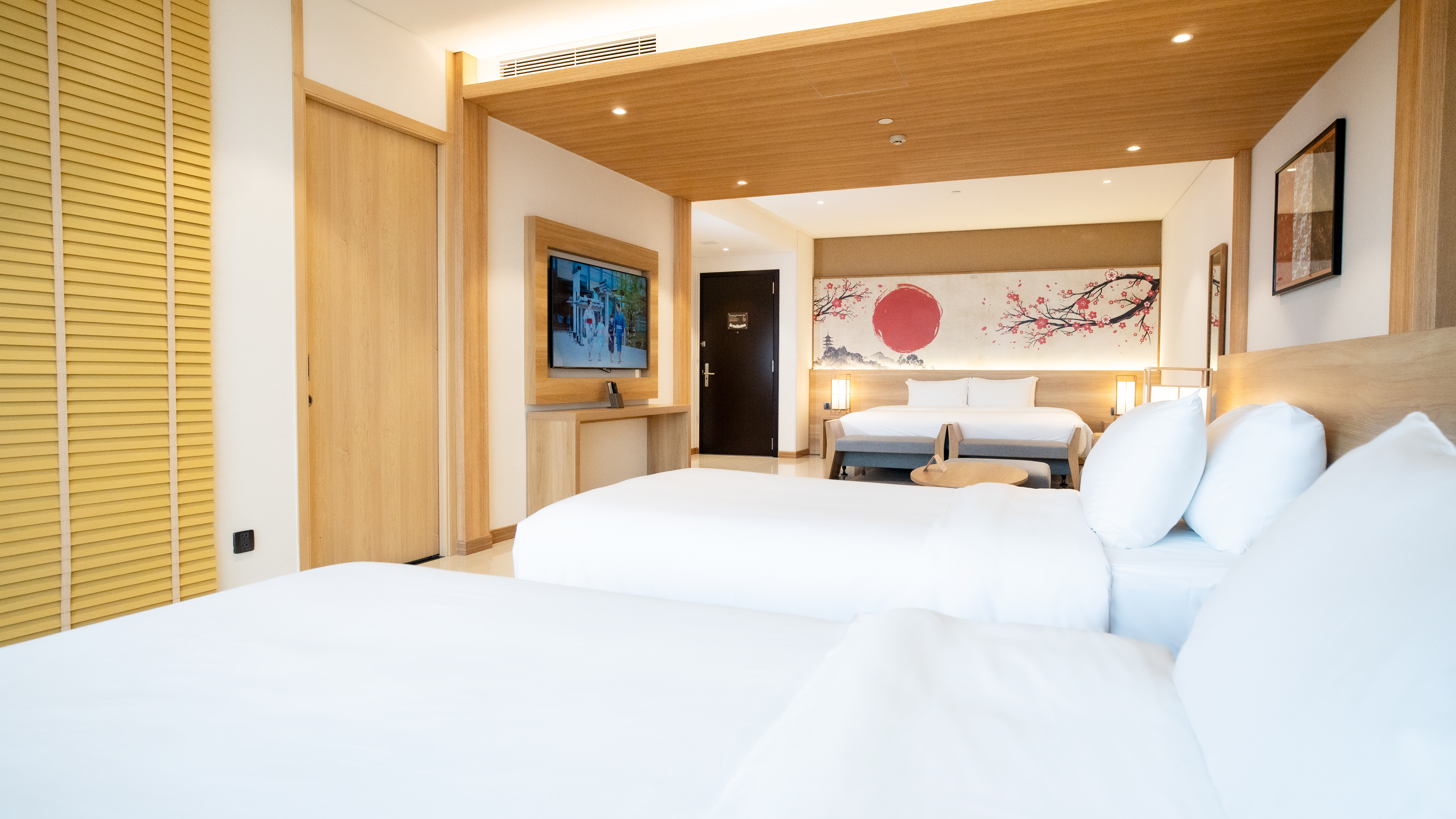 Family Room Premium Ocean View