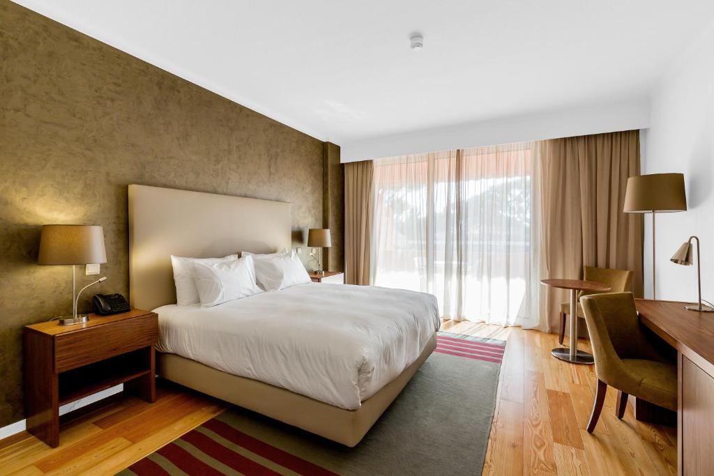 Double or Twin Pool View