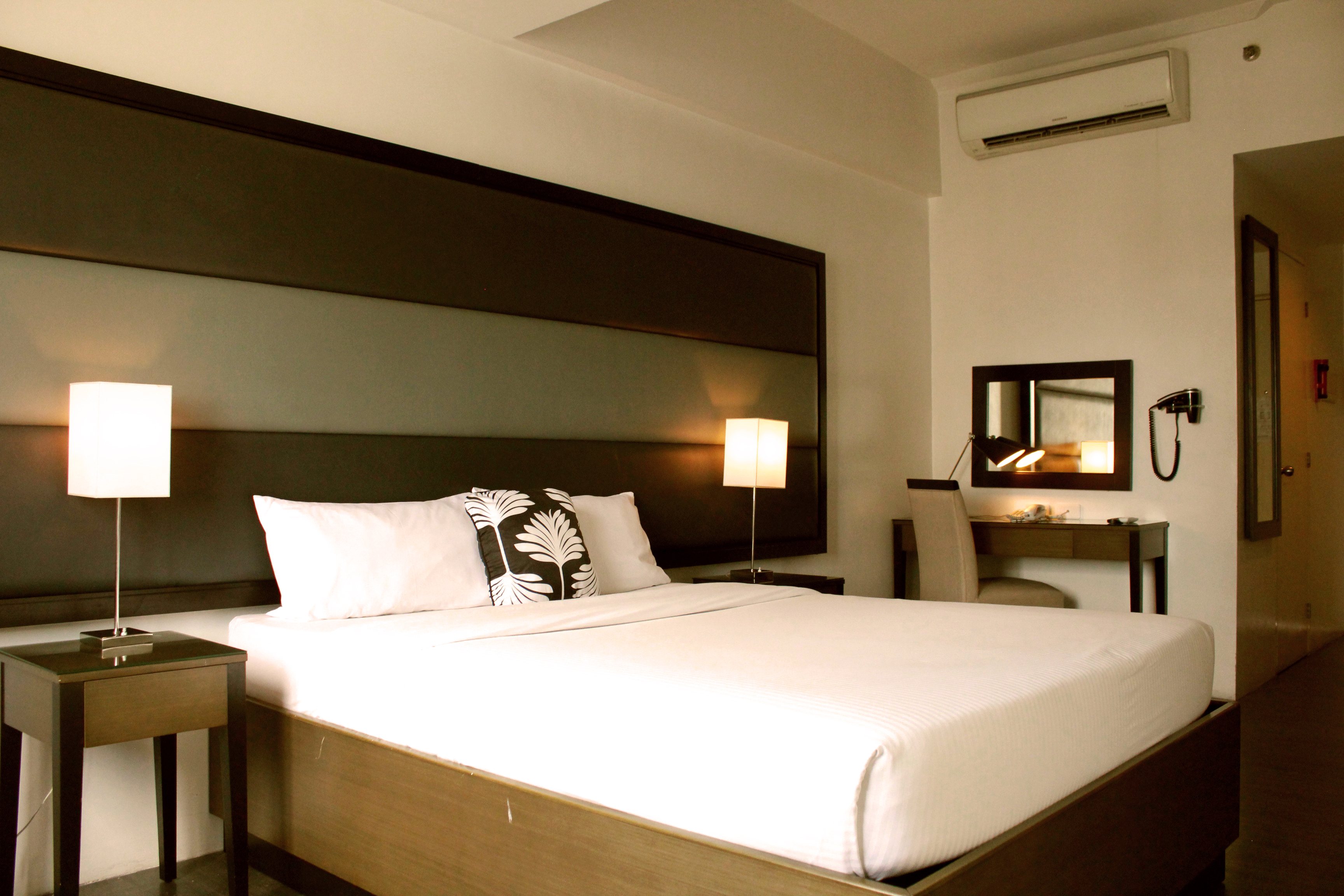 Room Superior Queen Bed