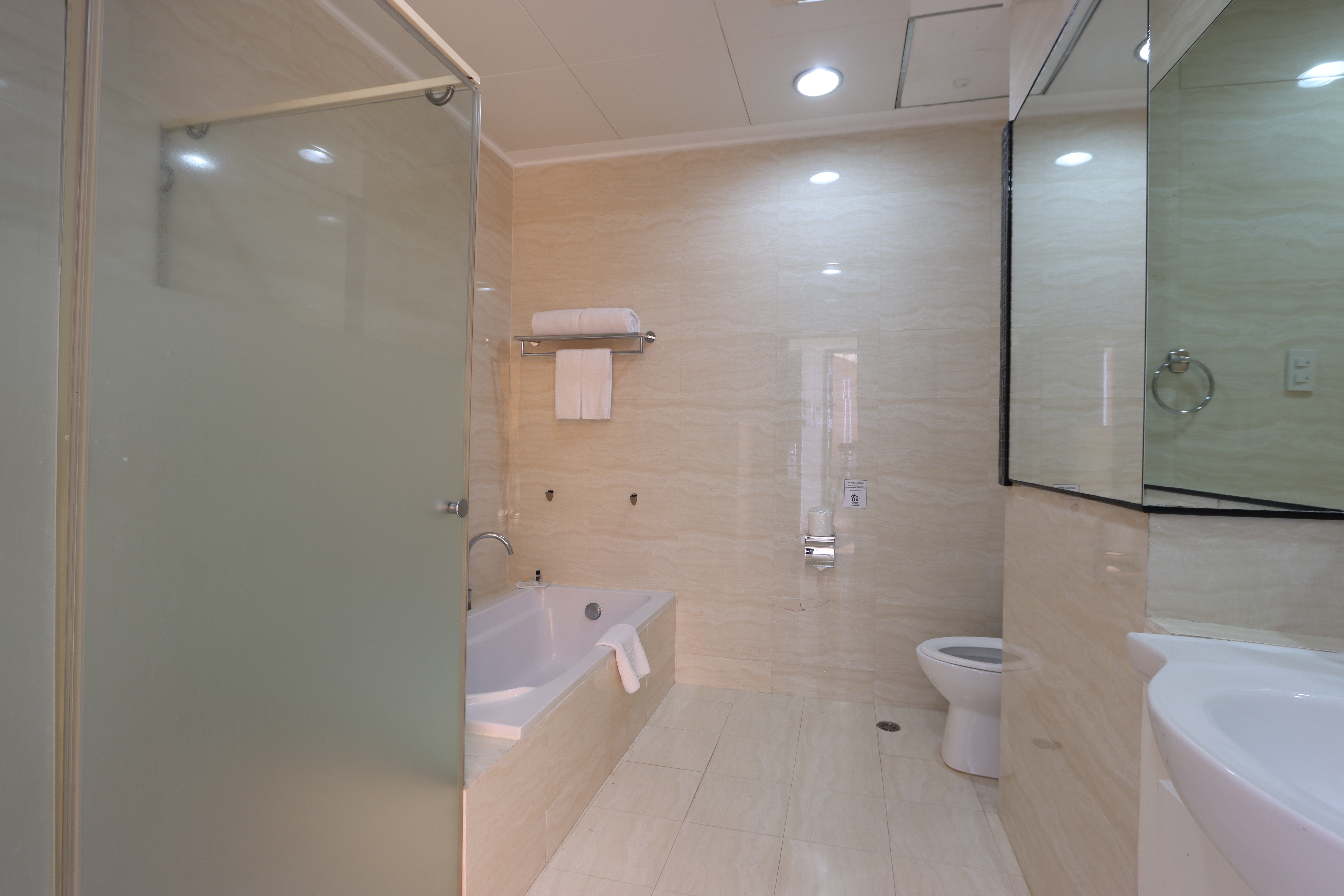 Double Business Deluxe