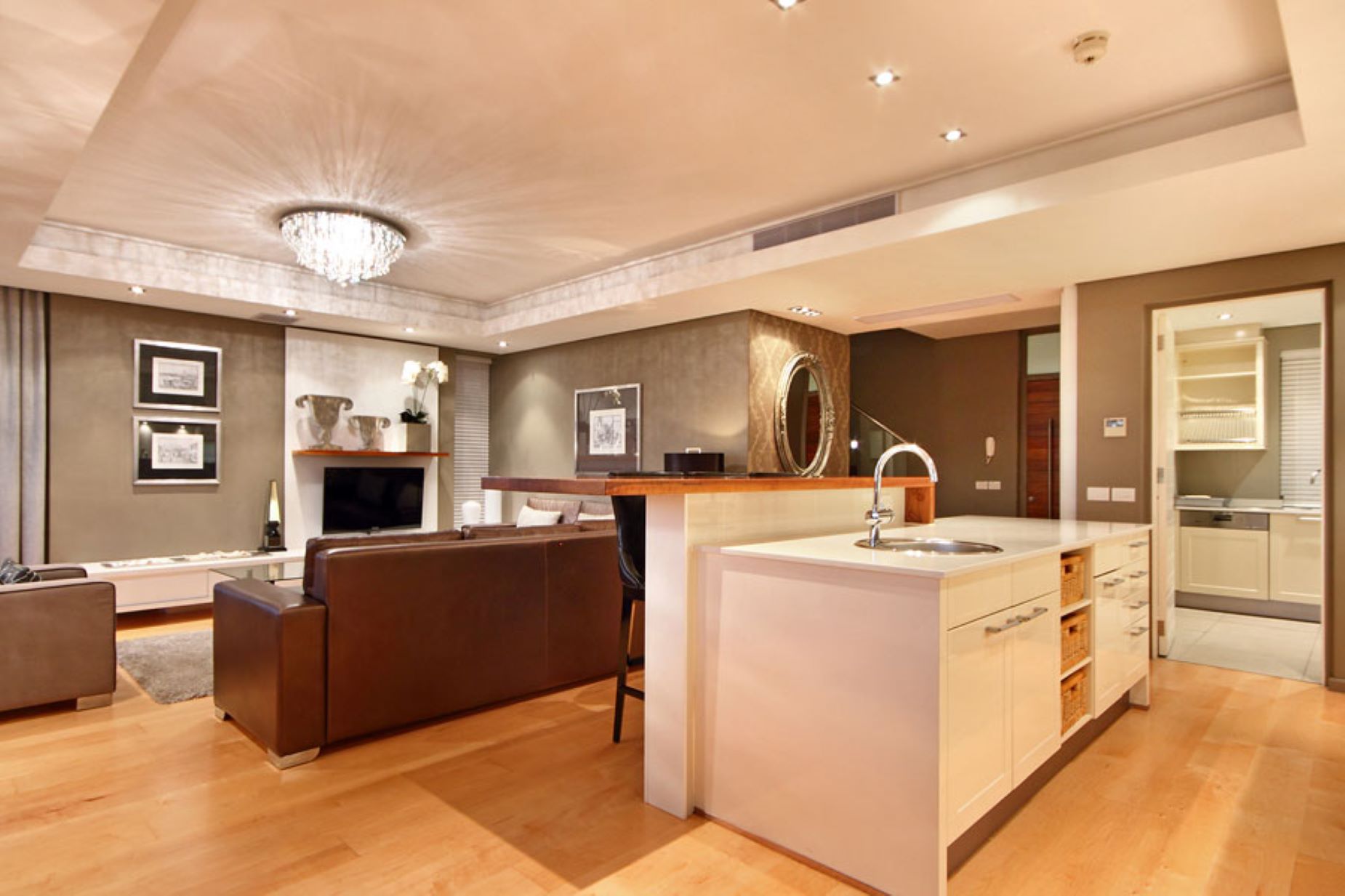 Apartment Three Bedrooms