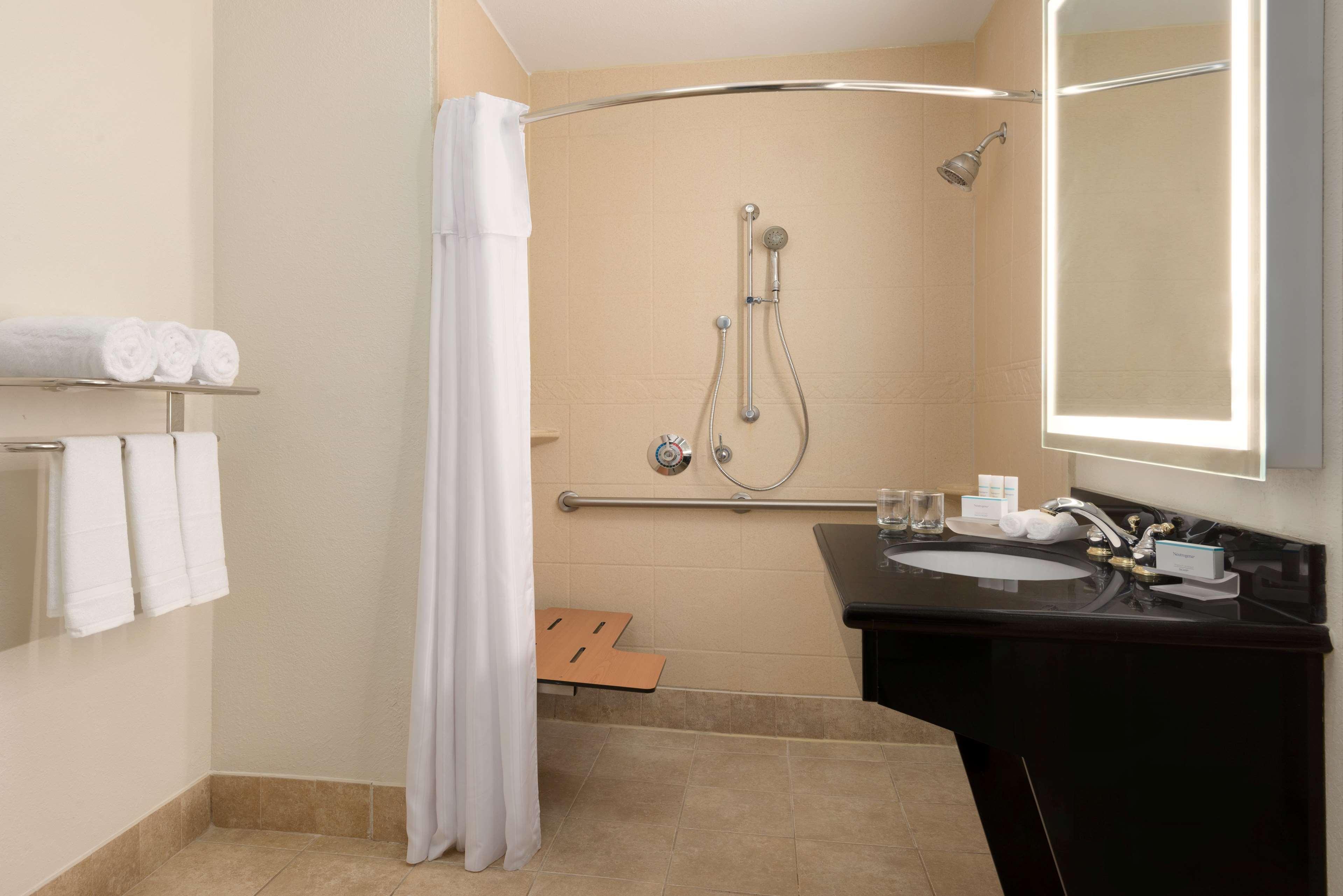 Double Accessible-two Queen Beds