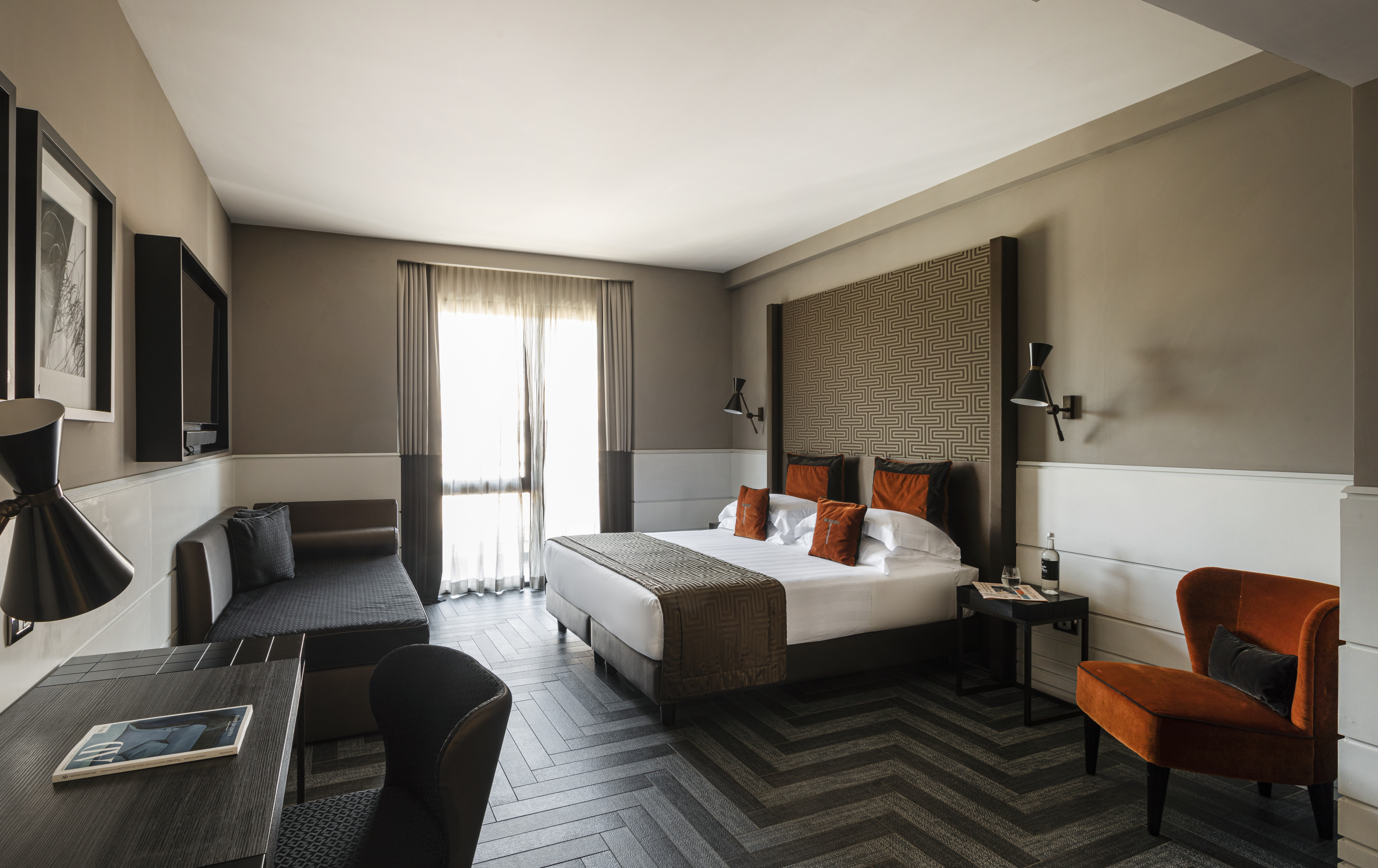 Junior Suite Deluxe King Bed