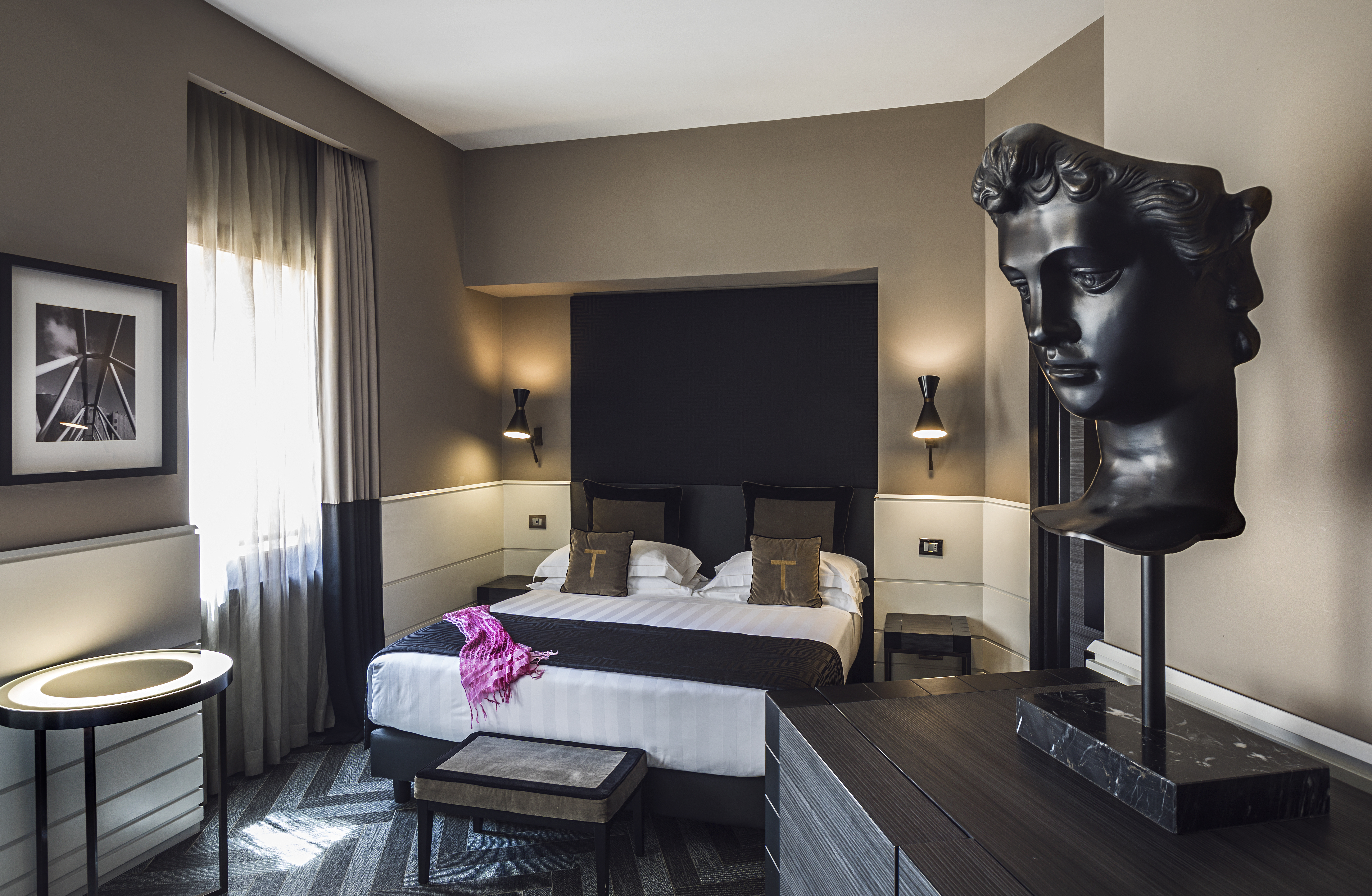 Family Room King Size Bed