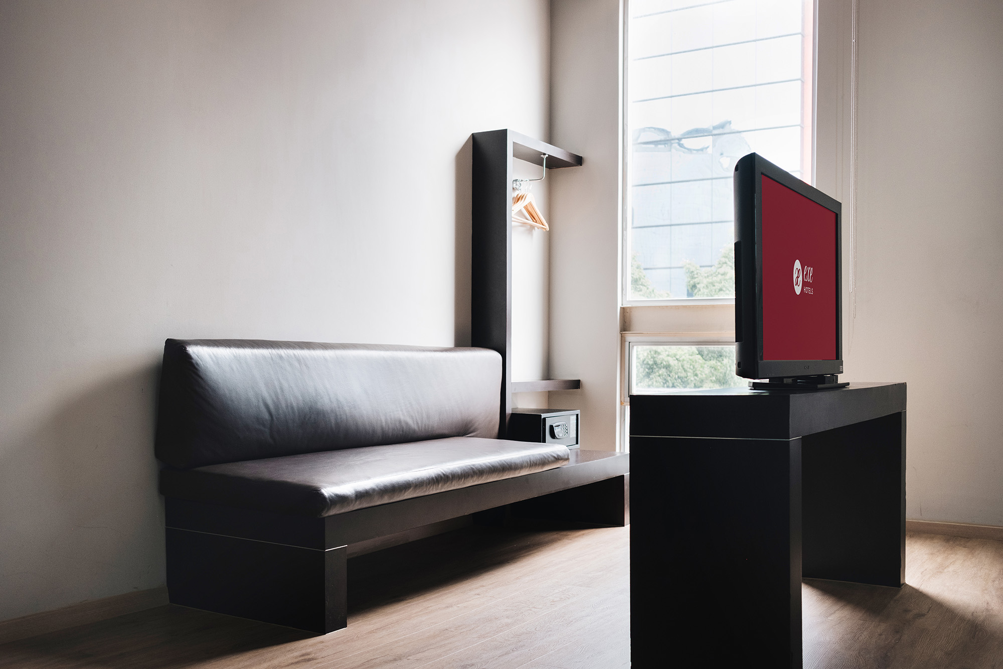 Double Single Deluxe