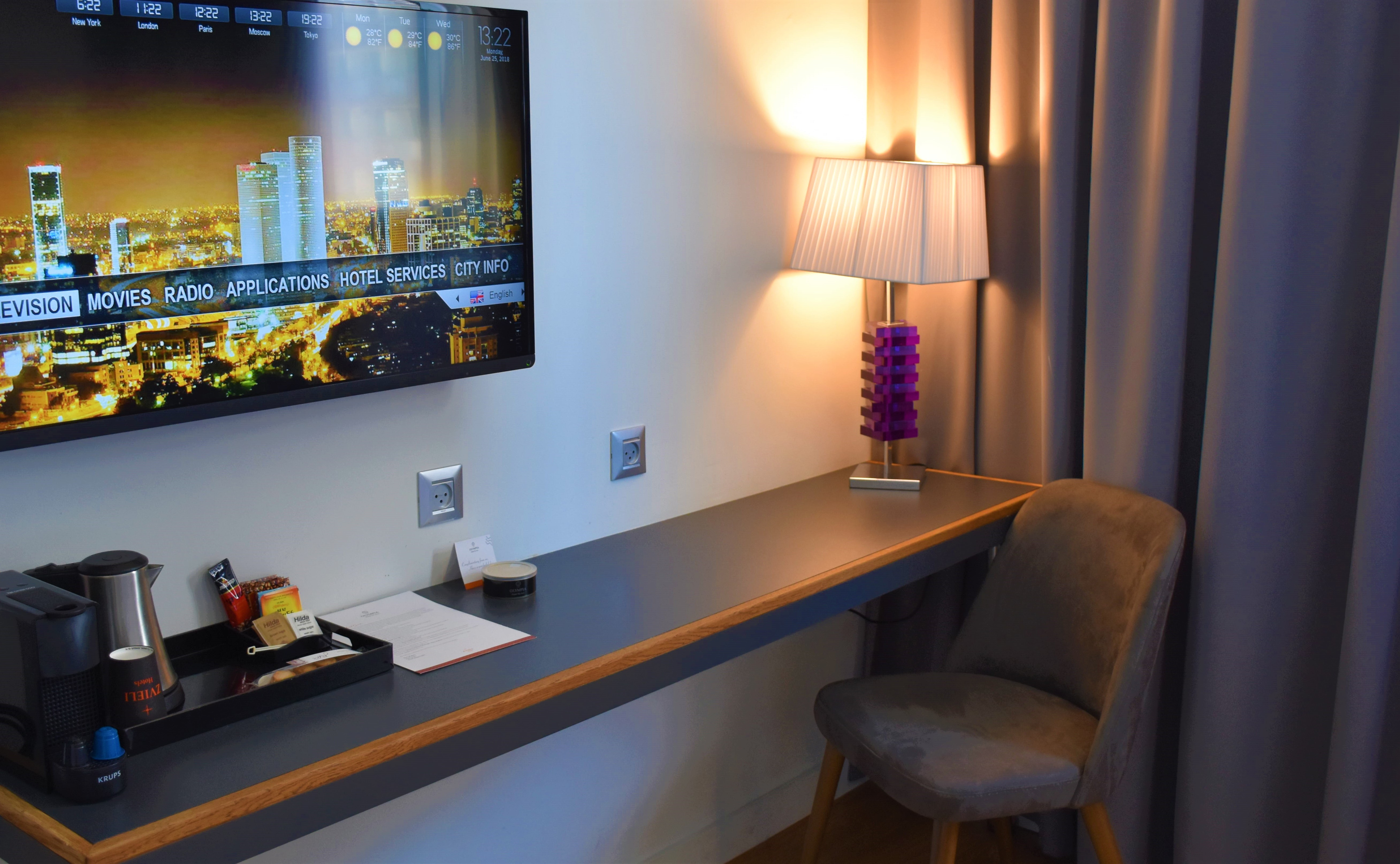 Double or Twin Deluxe Sea View