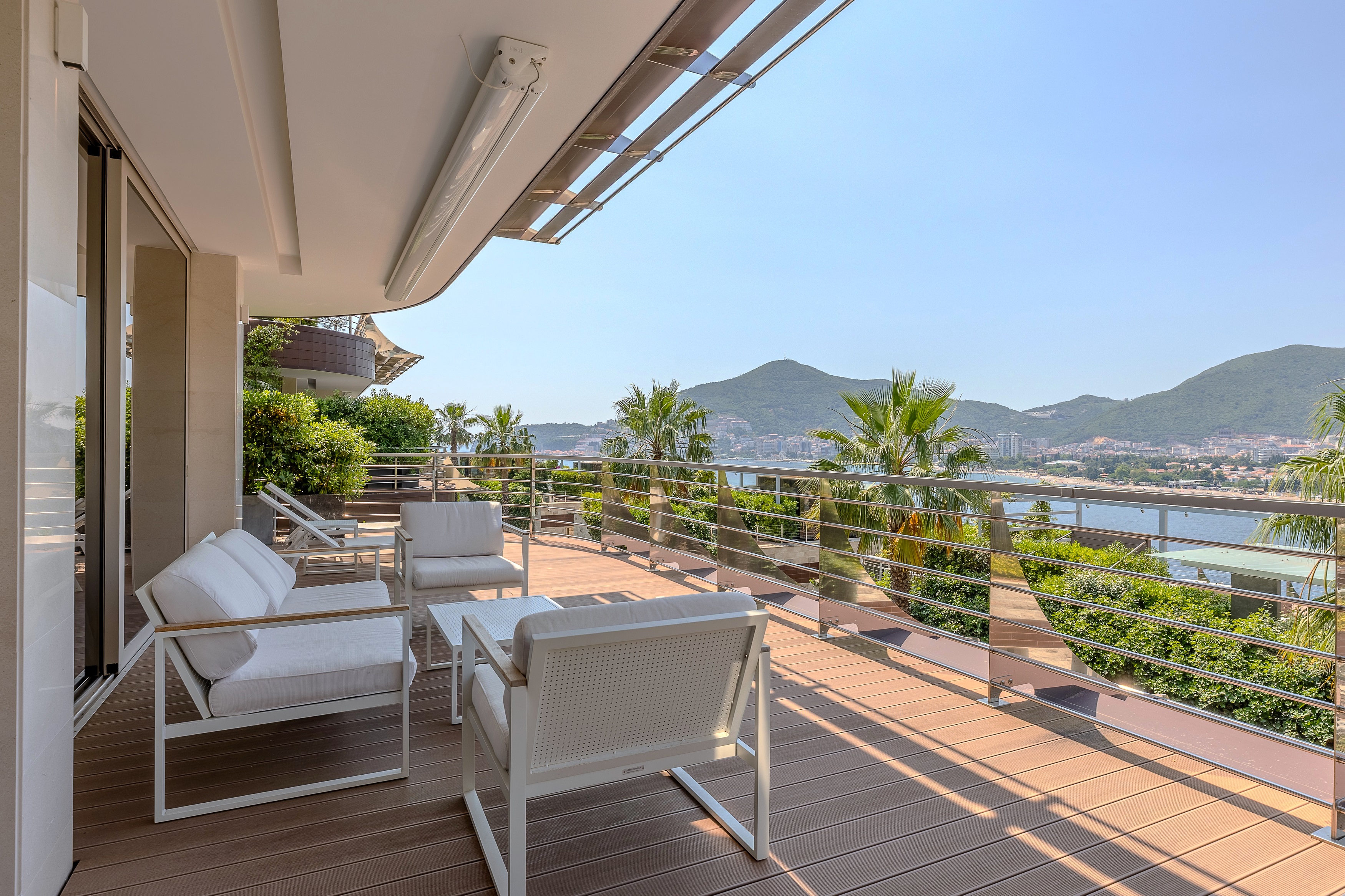 Apartment Four Bedrooms