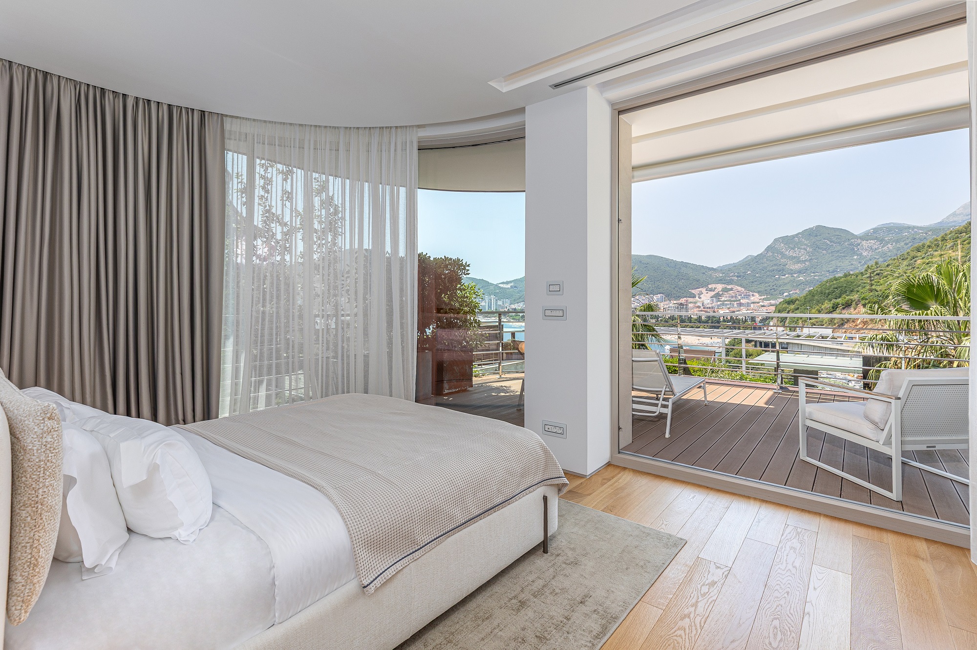 Apartment Four Bedrooms