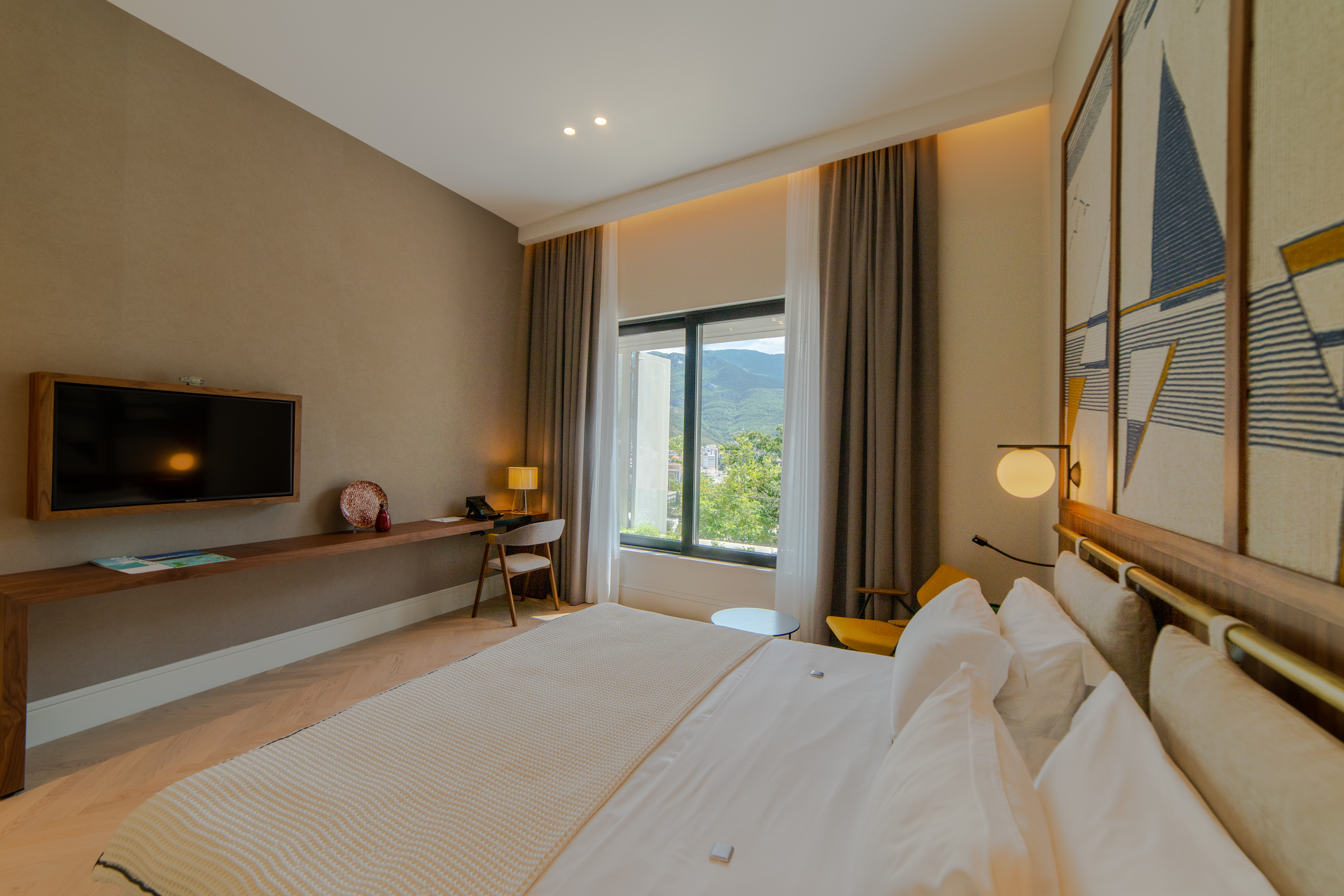 Double Superior Garden View