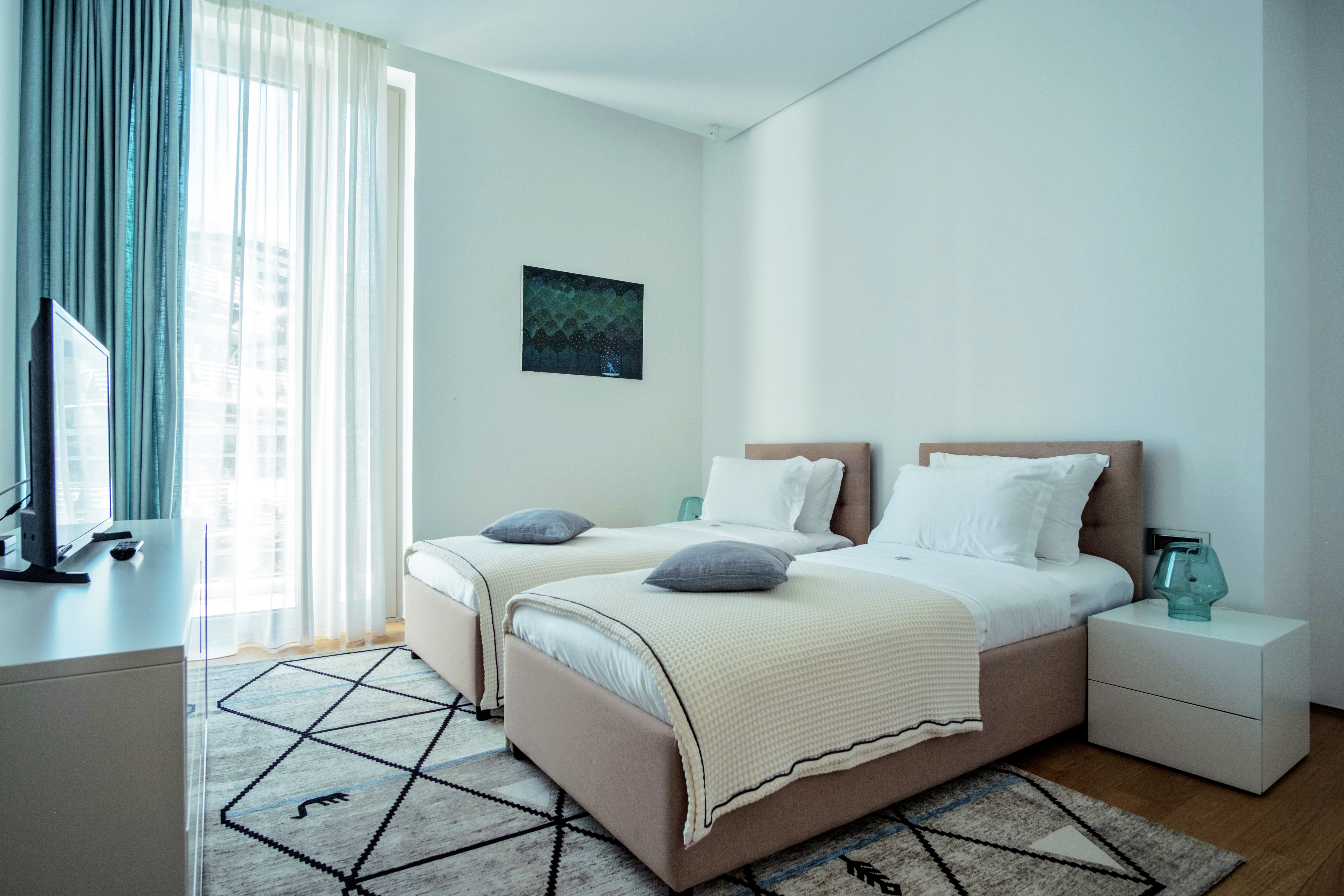 Suite Capacity 6 Three Bedroom