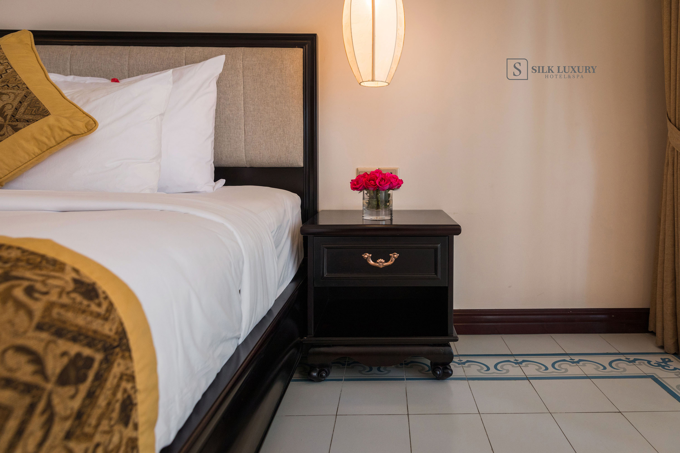 Double or Twin Deluxe