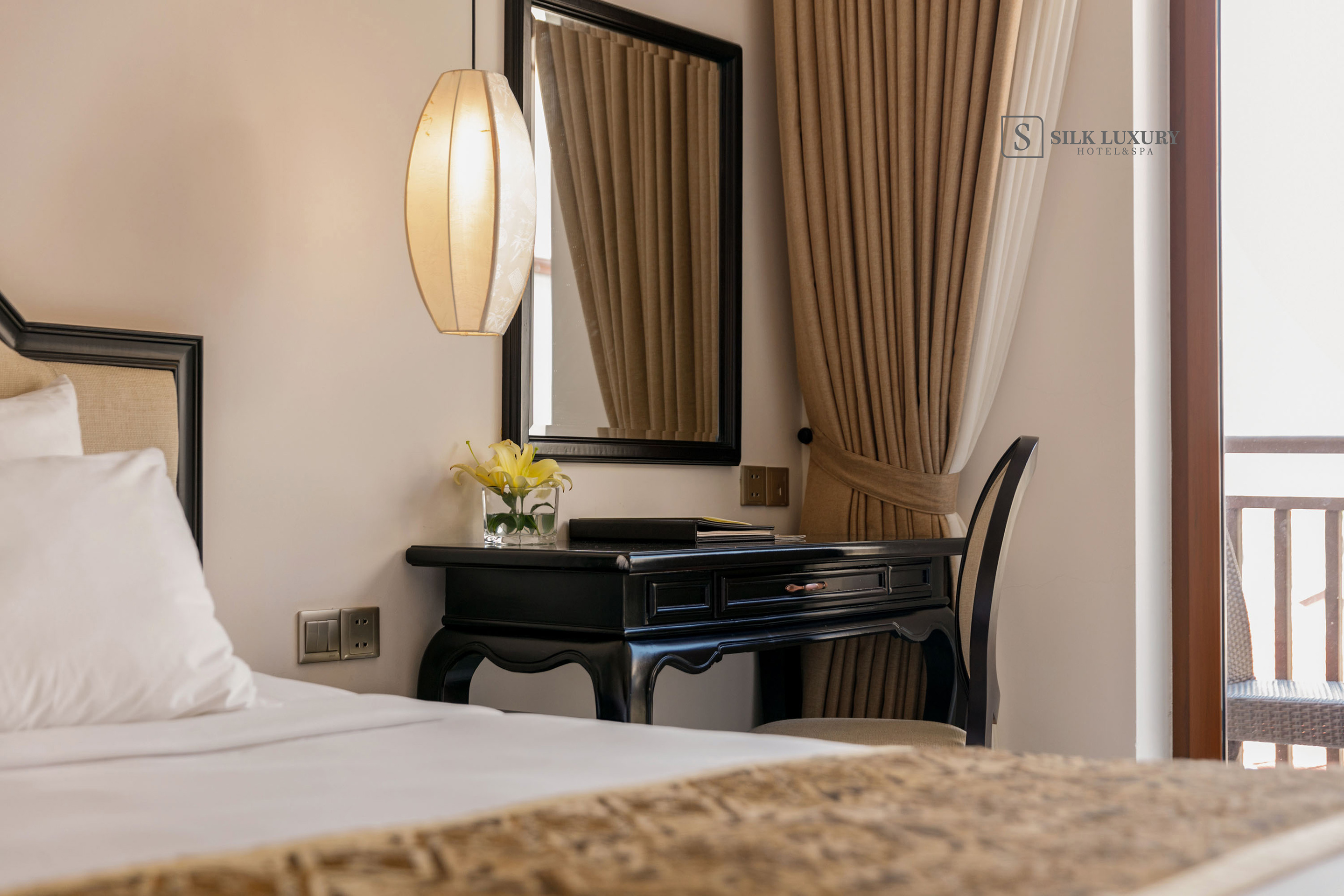 Double or Twin Deluxe