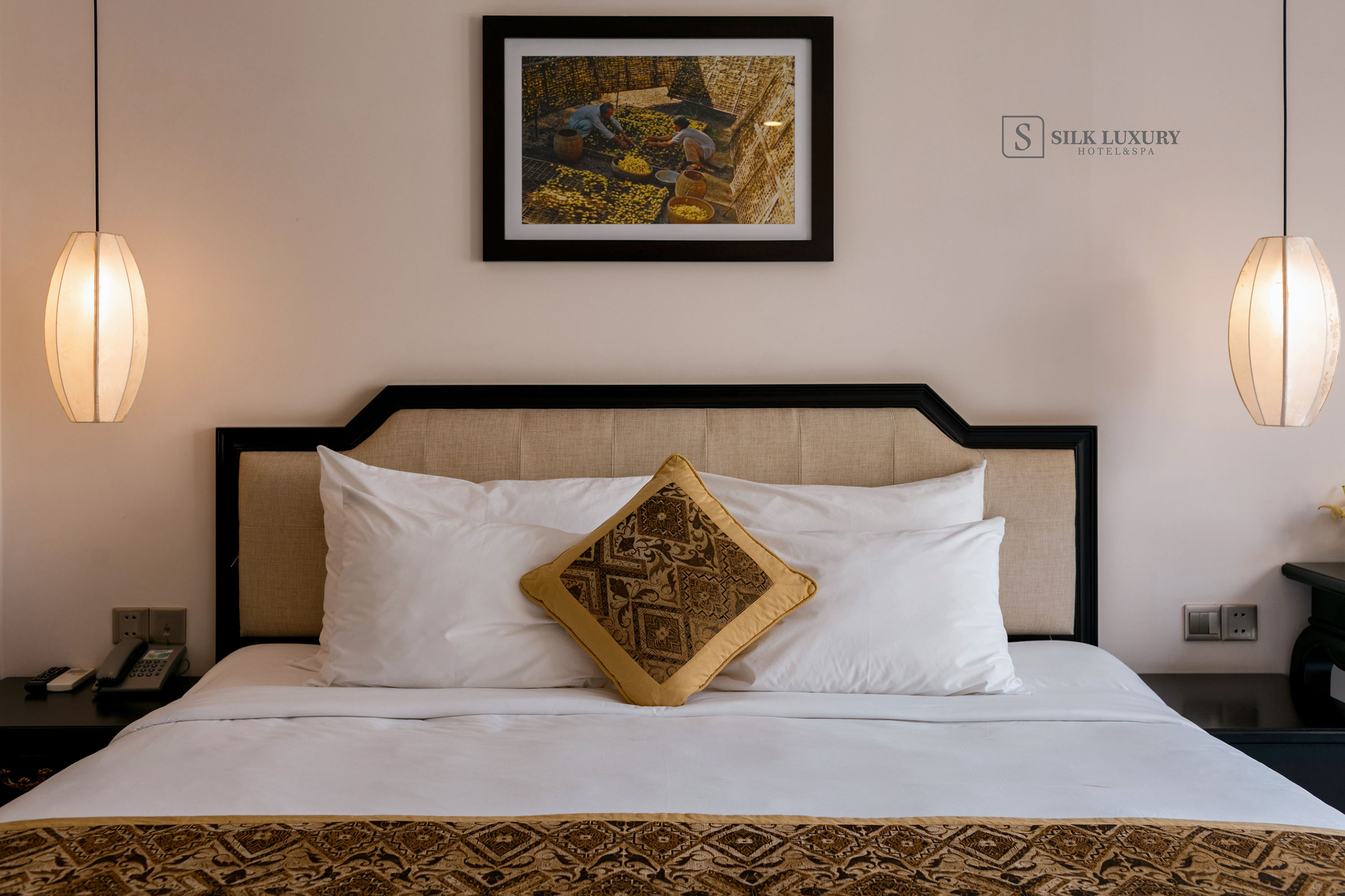 Double or Twin Deluxe