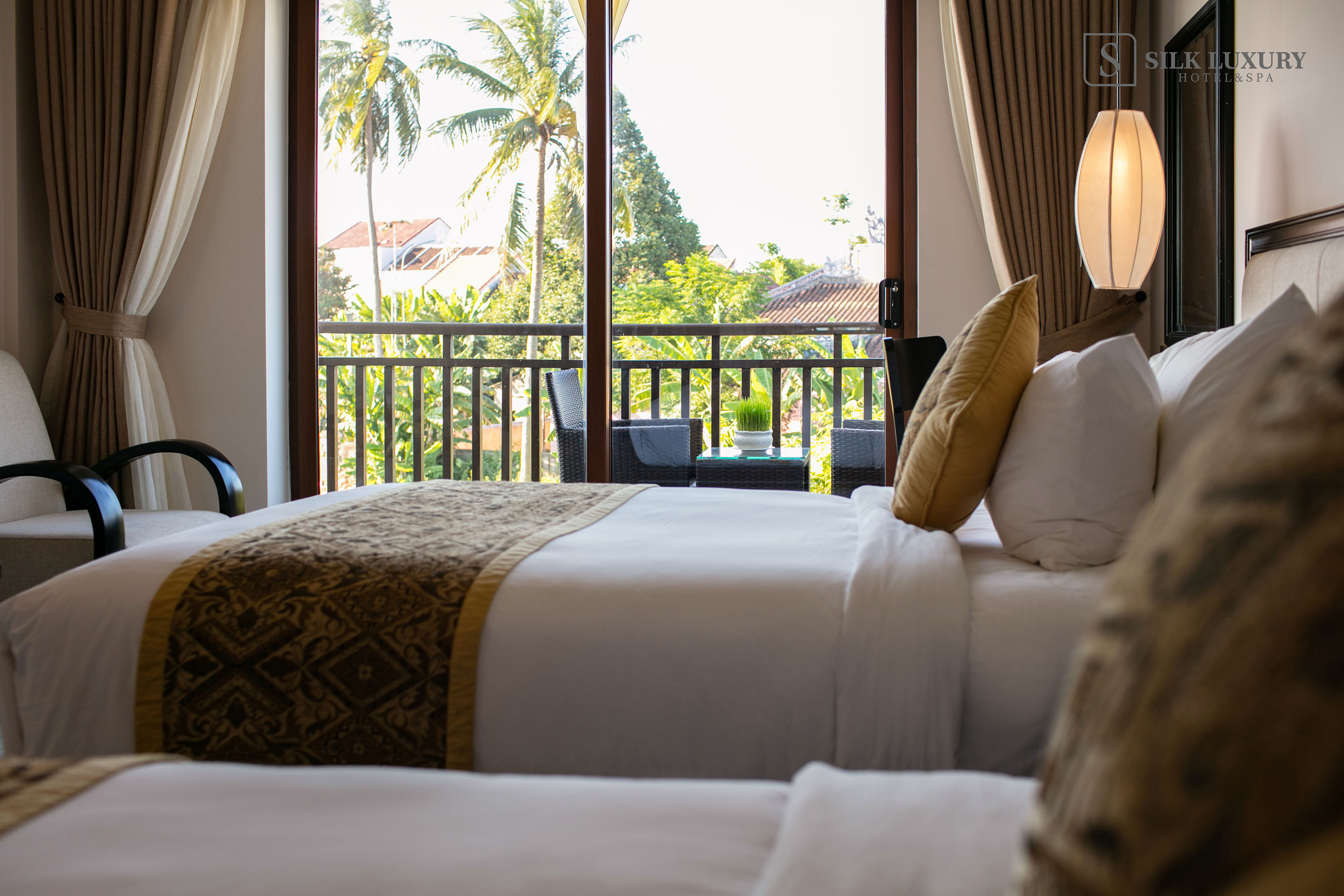 Double or Twin Deluxe Premium