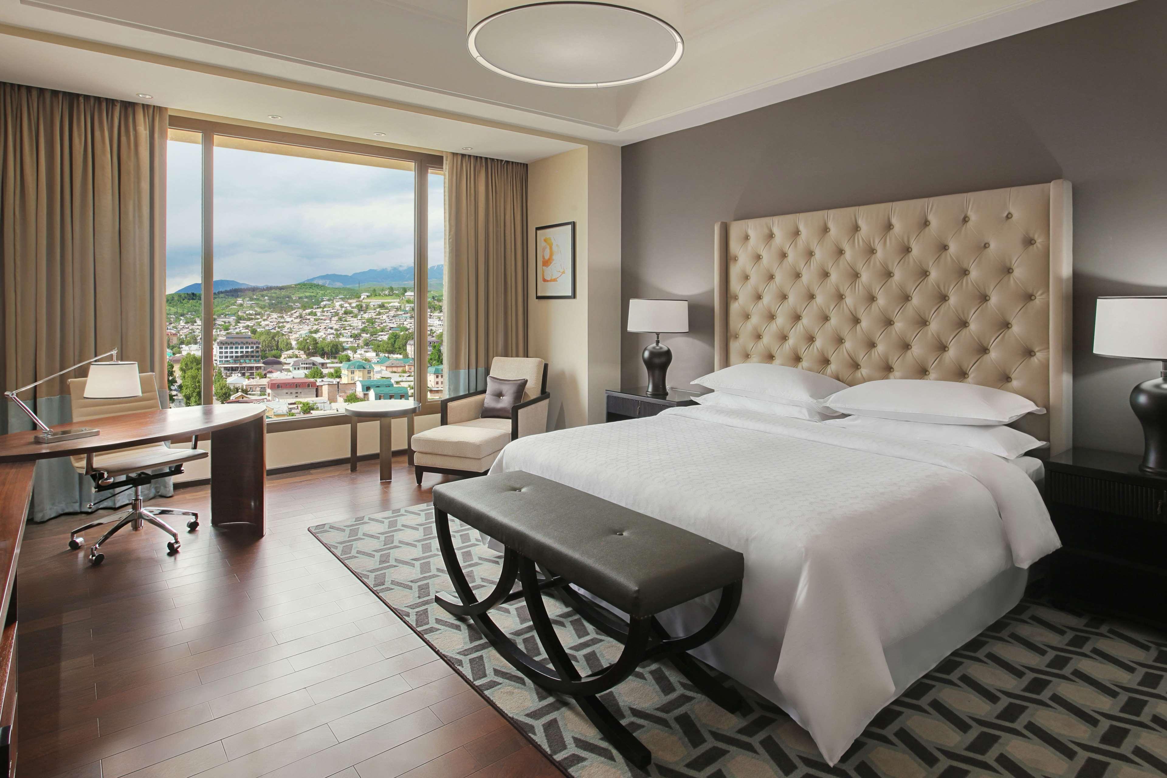 Suite King Bed Two Bedrooms