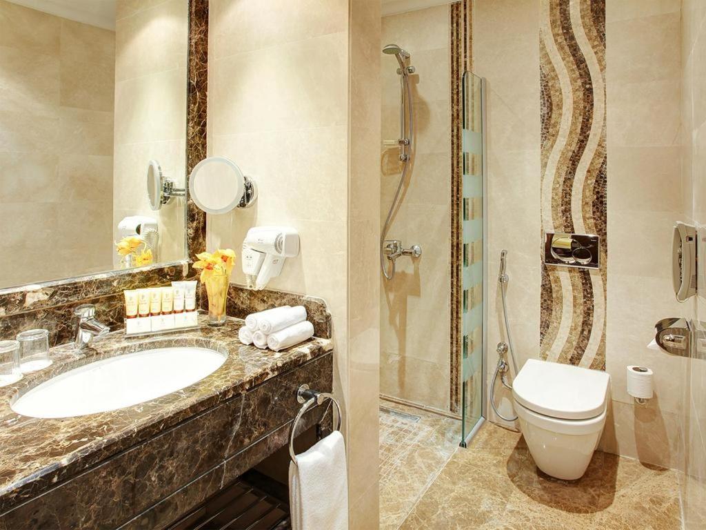 Junior Suite with Views