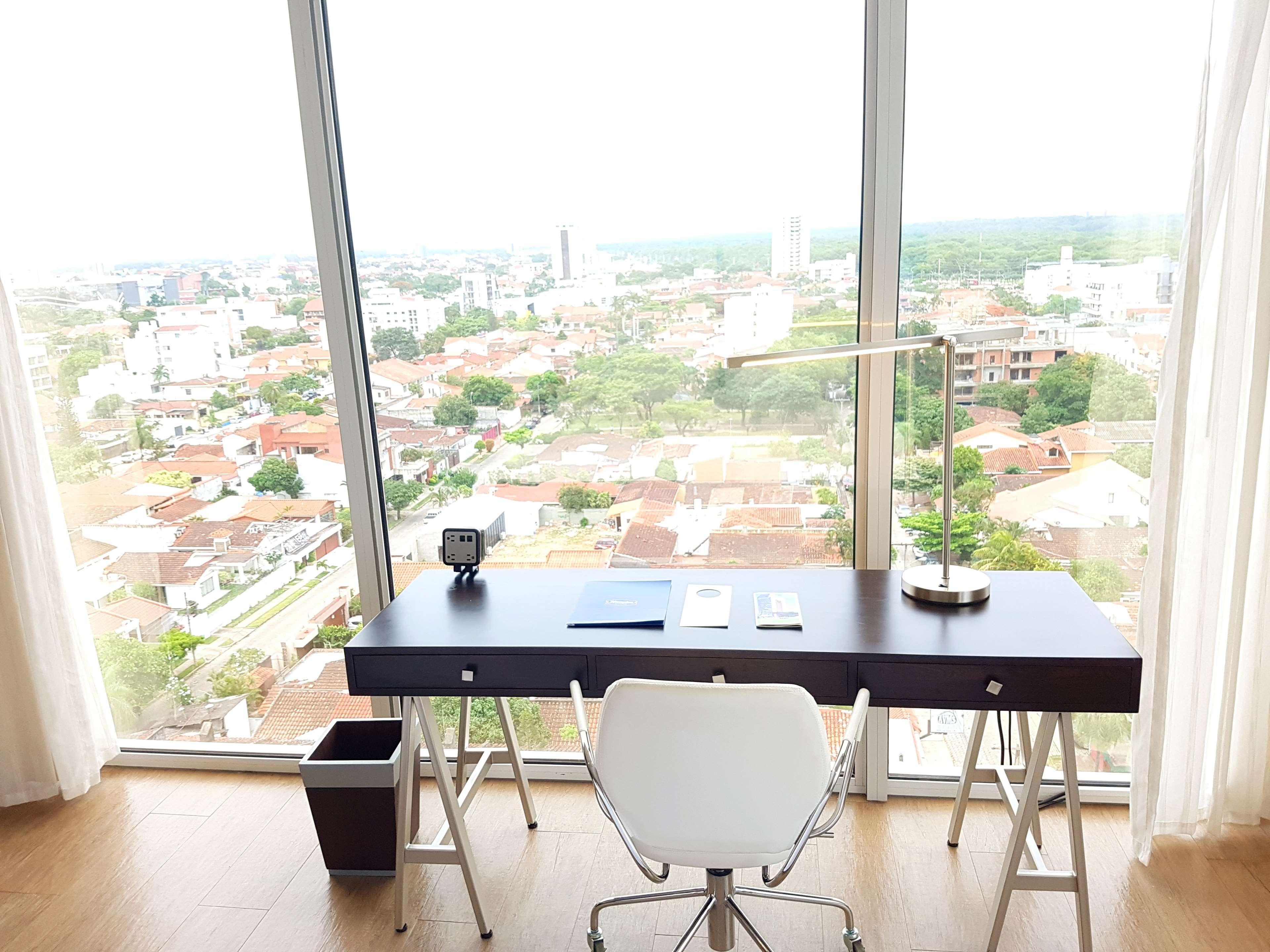 Room King Bed Non Smoking