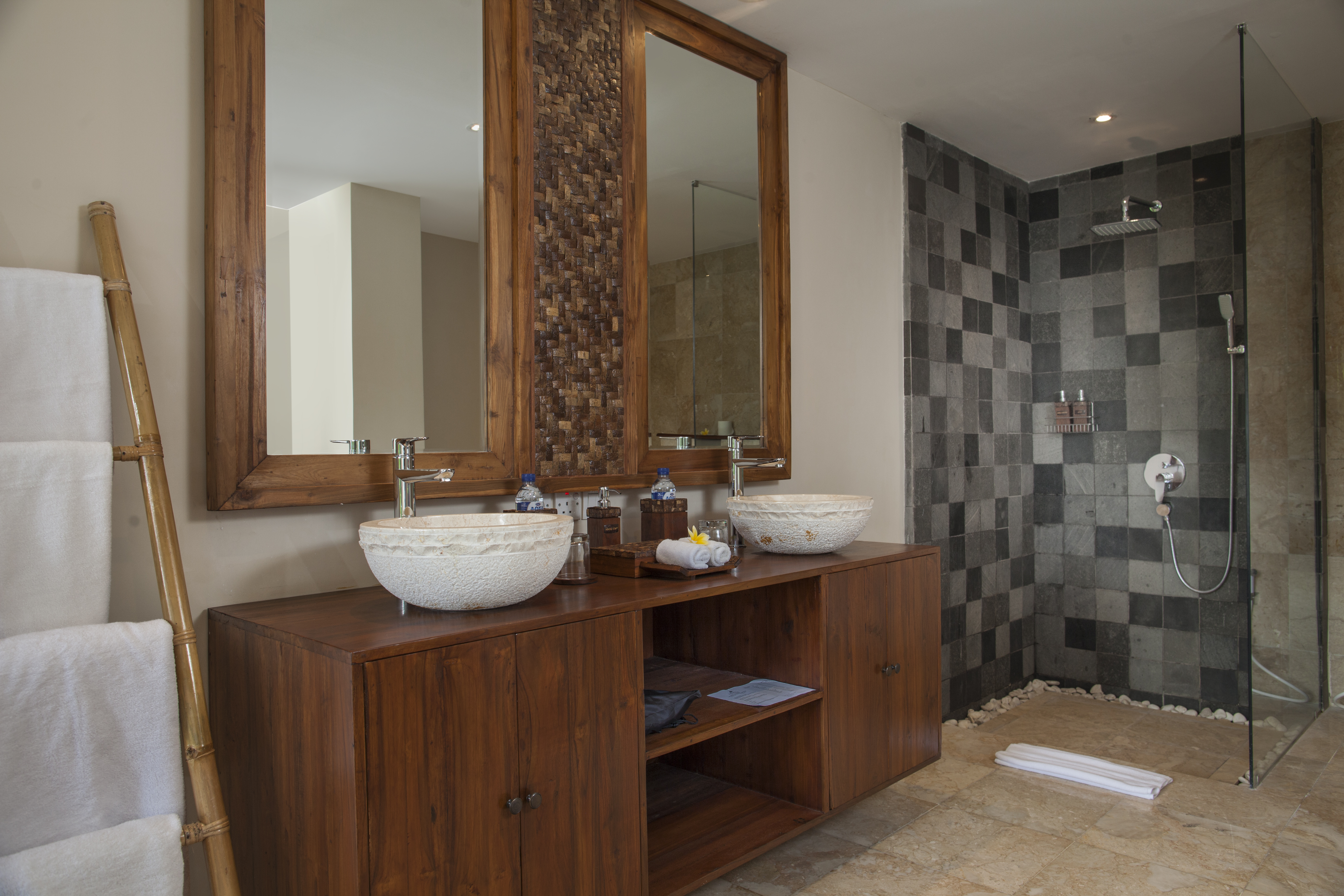 Double or Twin Deluxe