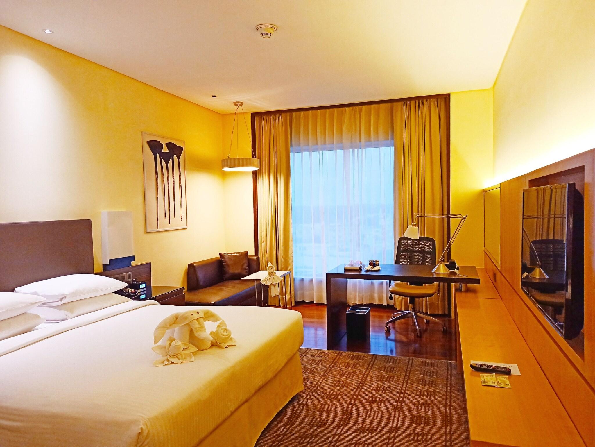 Double Premium King Bed