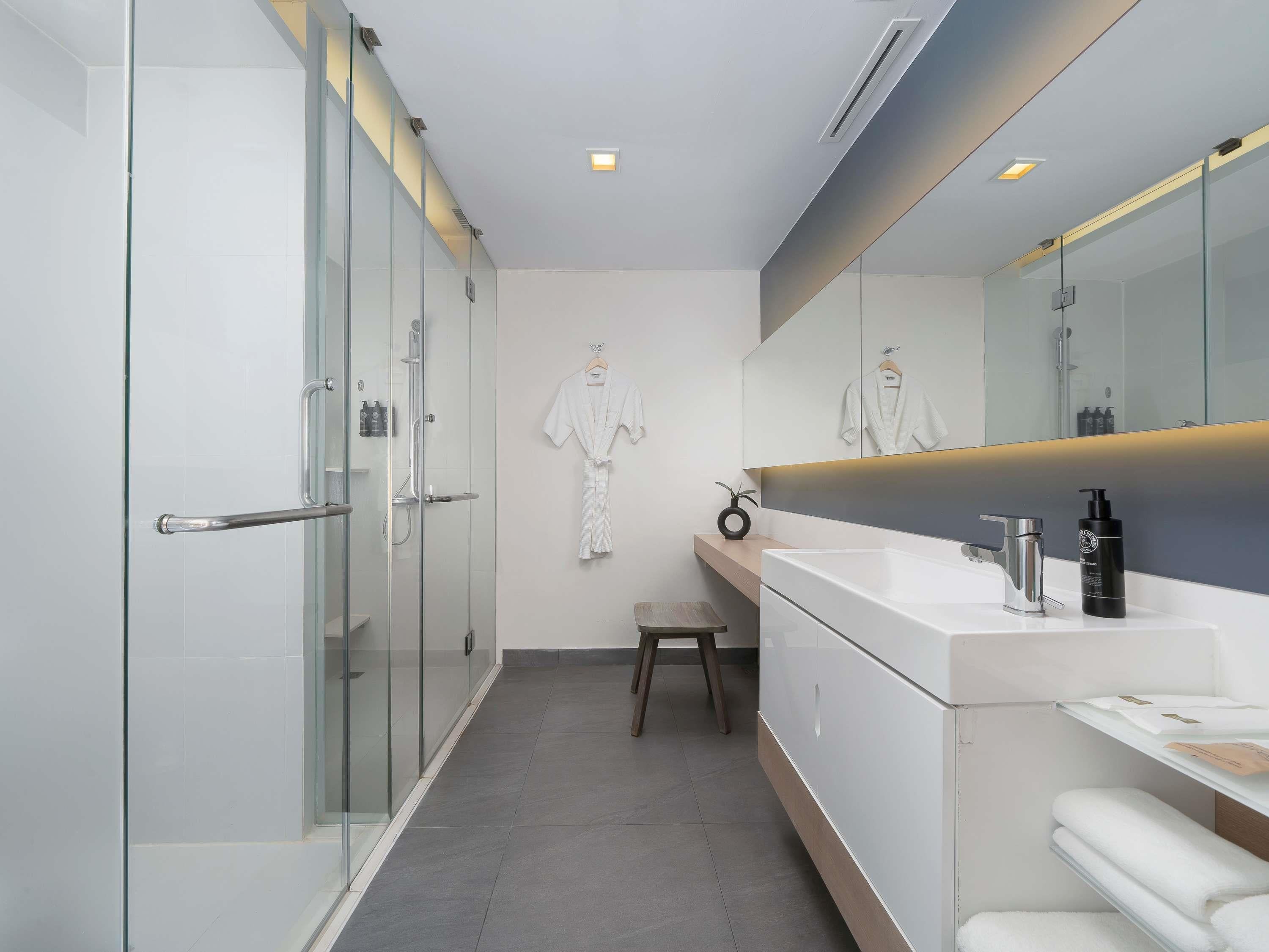 Junior Suite with Balcony