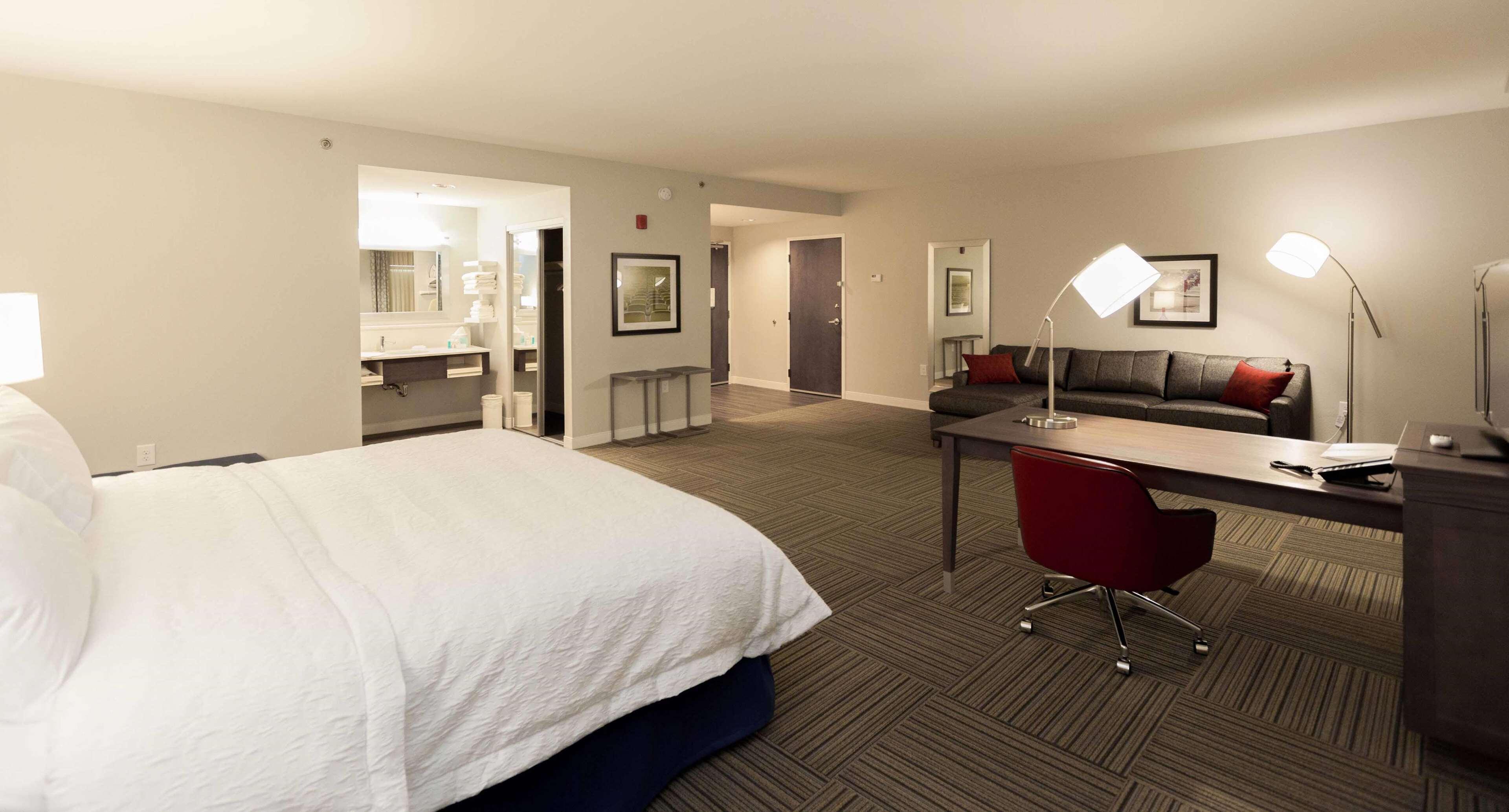 Studio King Bed Non Smoking